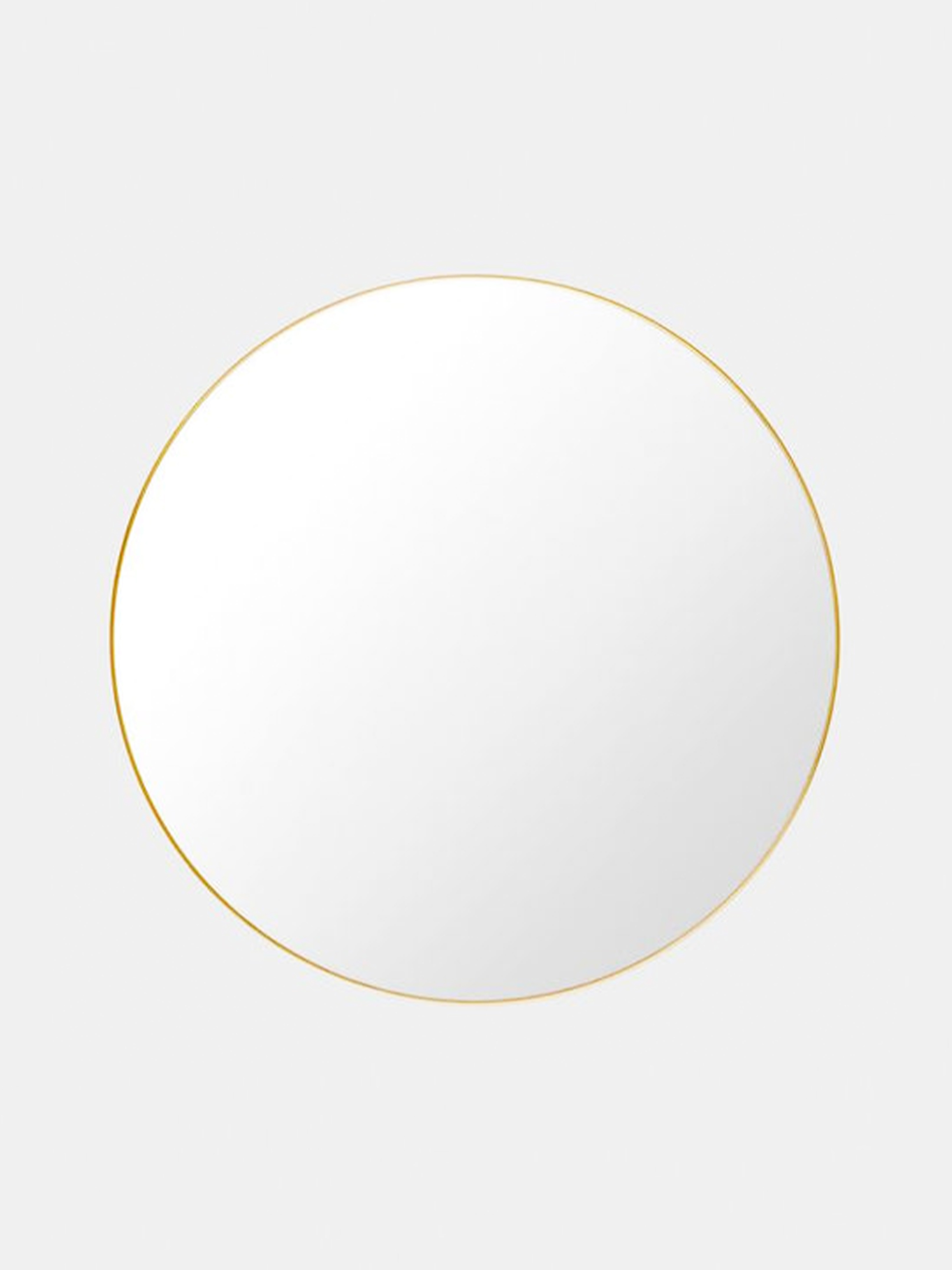 14015 Decbd9c10a Gubi Mirror 110 Polishedbrass Front Grande Bf9829e2 Bbd8 4bad A64b Fb1ce62c2432 Large Portrait
