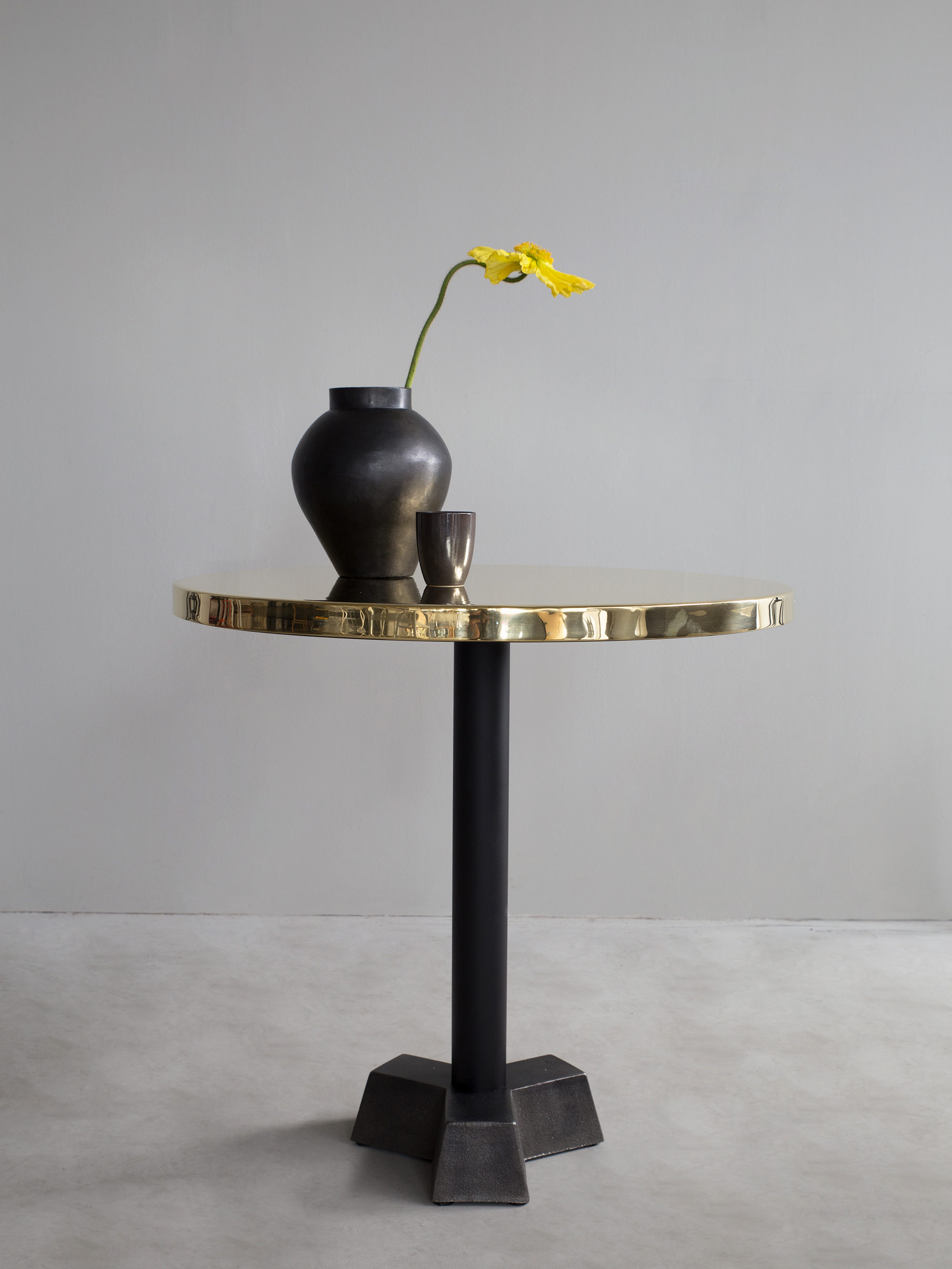 18386 Fcb4220b0c Gervasoni Brass 46 Table 2 Portrait