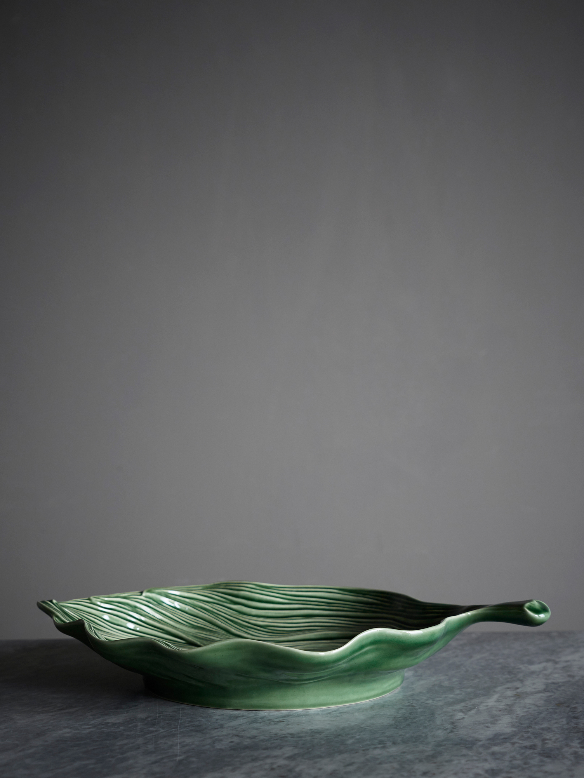 21856 961ac69213 65003476 Platter Leaf 1 Portrait