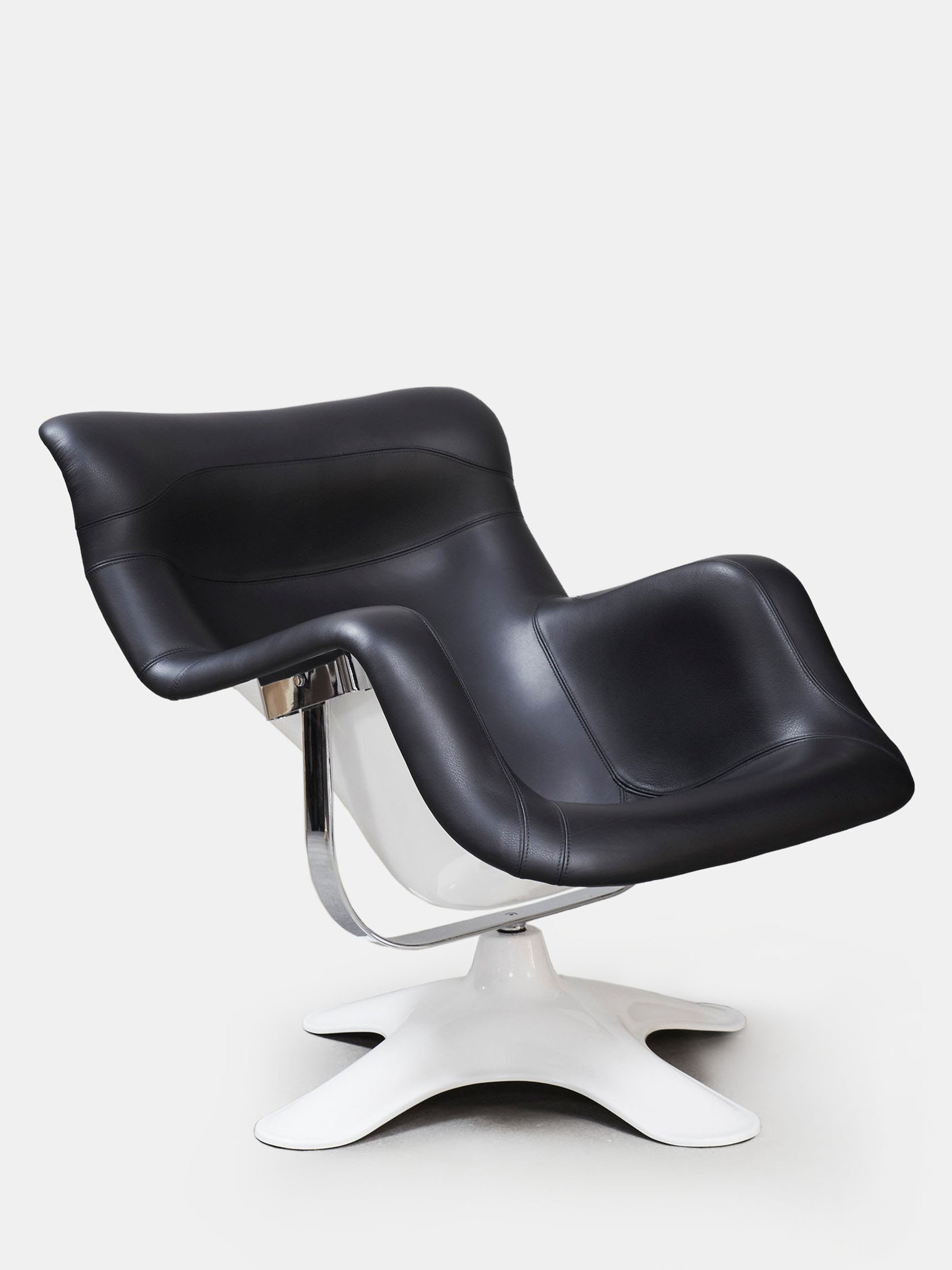 26261 Dbb736423b 28201600 Karuselli Lounge Chair Zoom Portrait