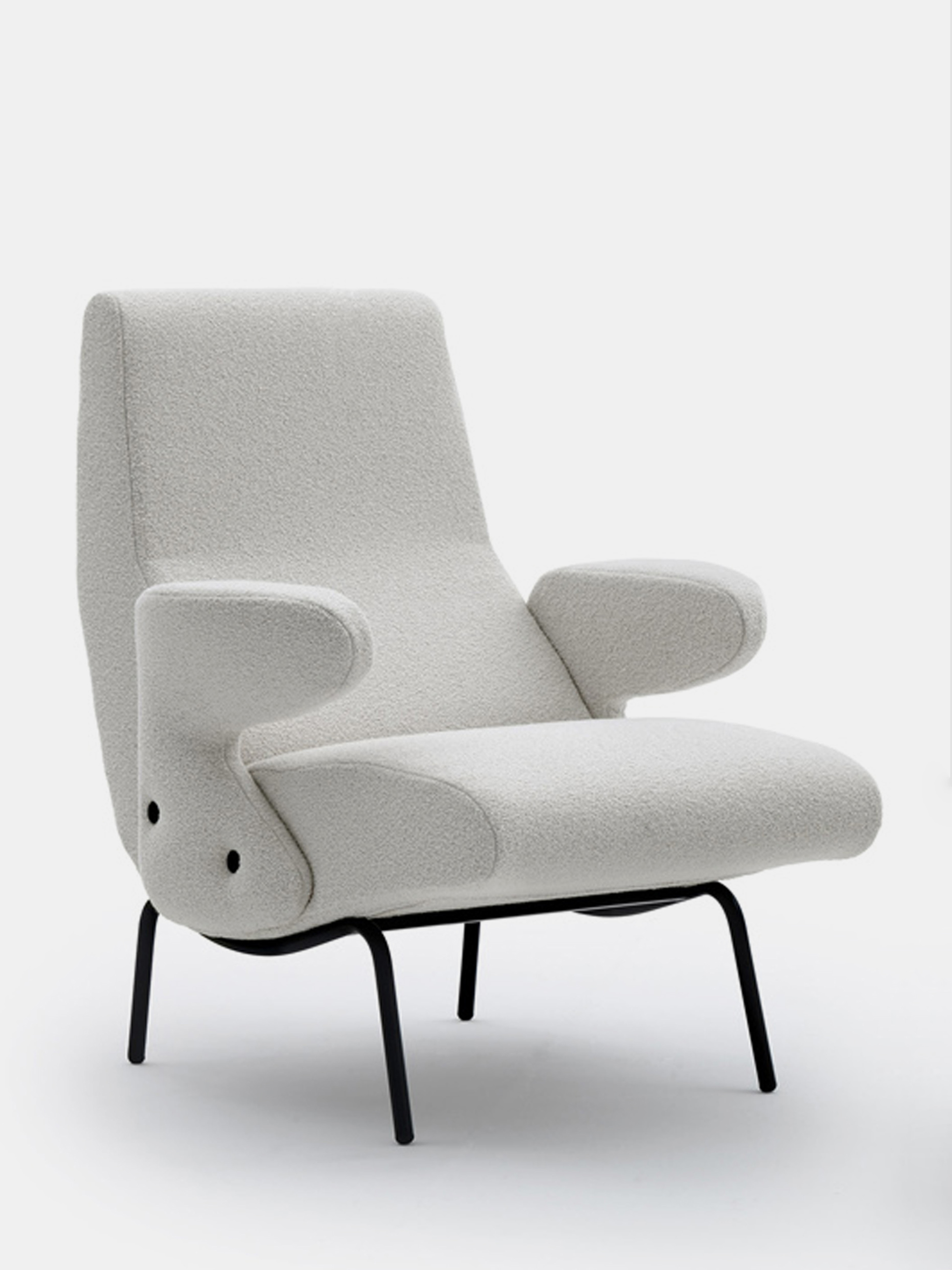 29964 2659085f32 Arflex Delfino Armchair 1 Portrait