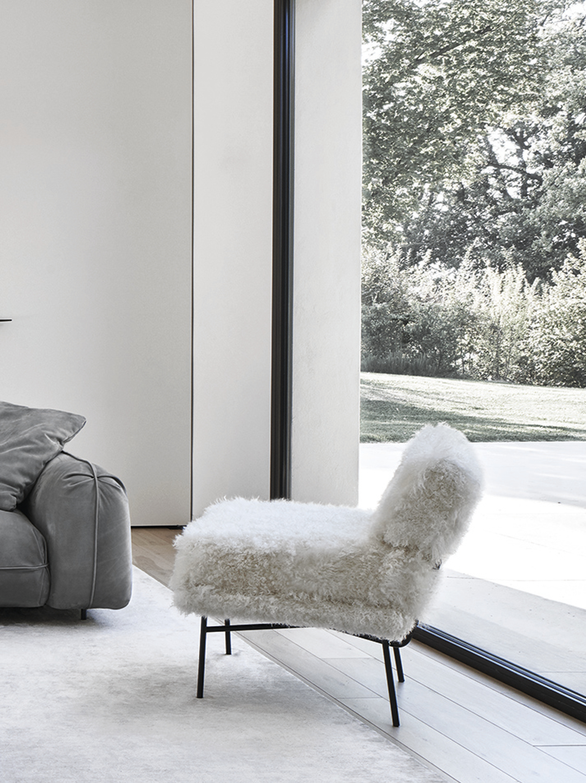 29966 B528a7c353 1arflex Elettra Armchair Design Bbpr Amb 1 Portrait