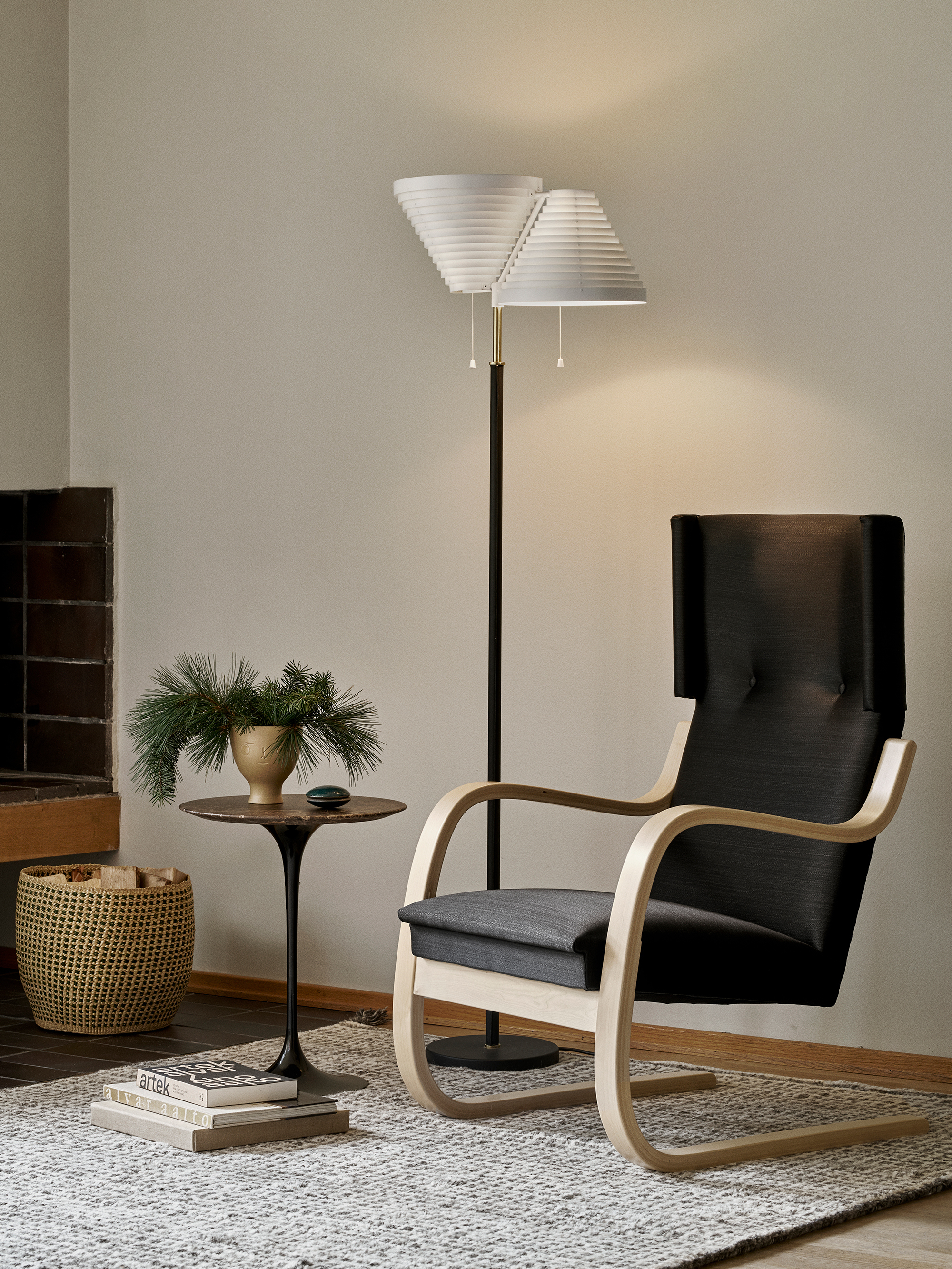 30976 0677d835de 3100379 Armchair 401 A810 Floor Light Master Portrait