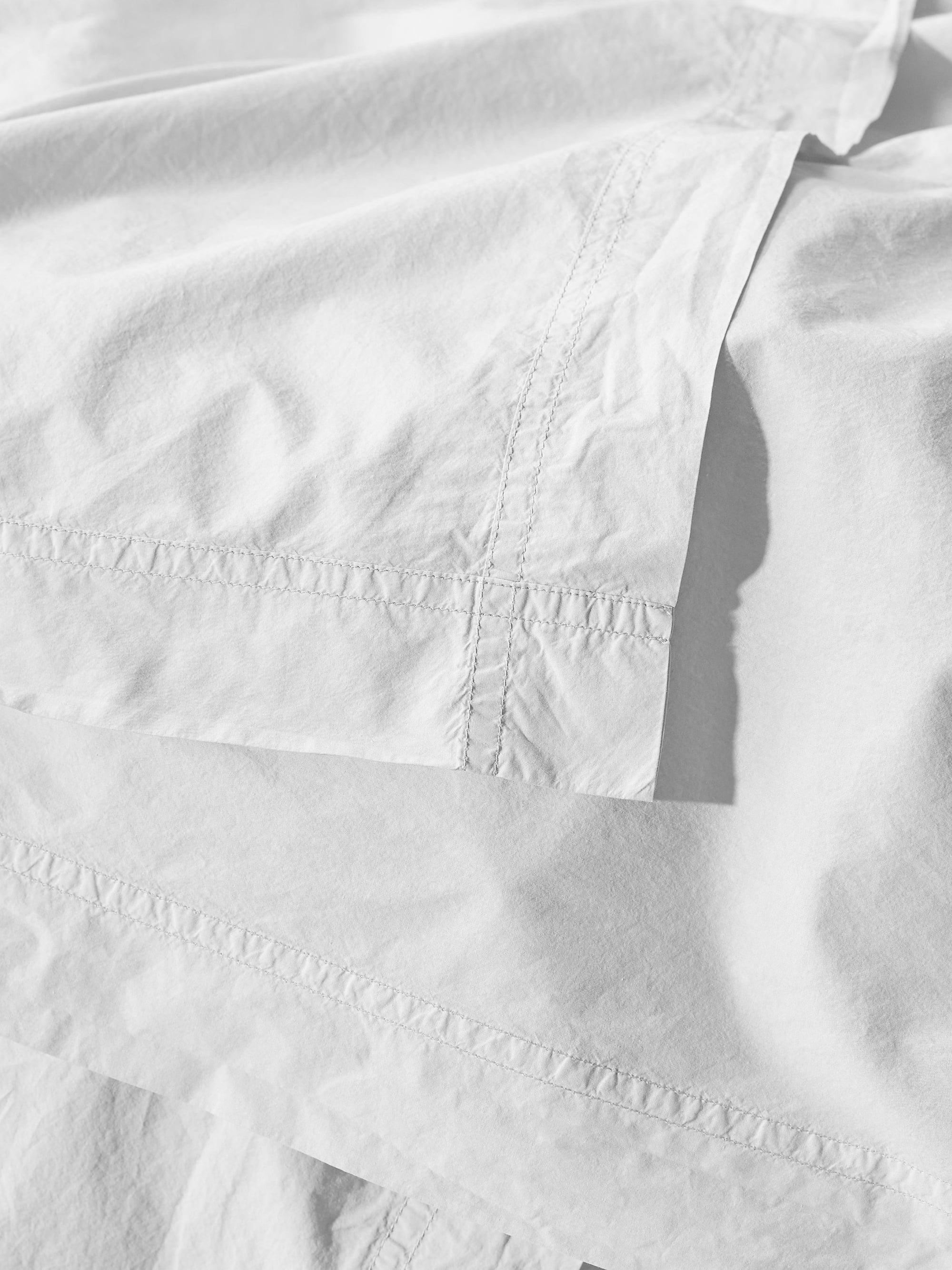 32198 795f9ae248 Bedsheet Society Limonta Nite Lenzuolo Letto Bianco Cotone 02 E883de39 Ff9b 4289 9462 2ac7273dbec0 2000x Portrait