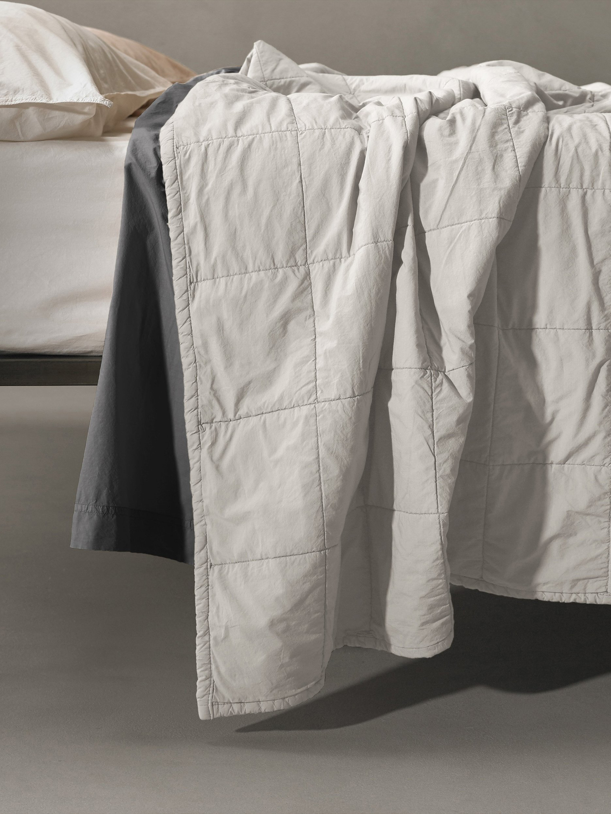 32239 Bf2b6055d5 Quiltbedcover Society Limonta Nite Trapuntino Letto Marmo Cotone 01 2000x Portrait