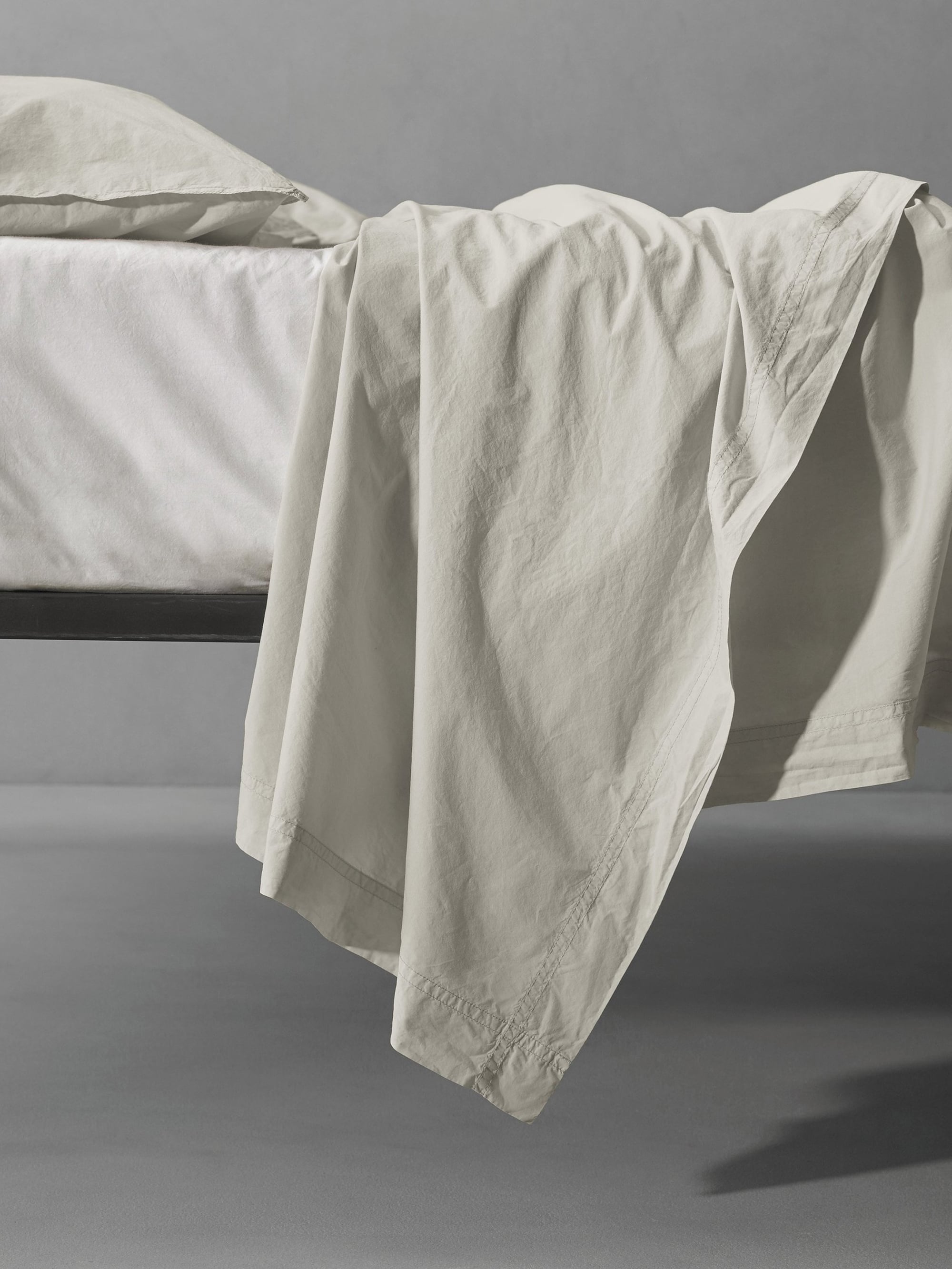 32273 77fe41bf4f Bedsheet Society Limonta Nite Lenzuolo Letto Mastice Cotone 01 85599218 387c 4647 8631 B76f29111435 2000x Portrait