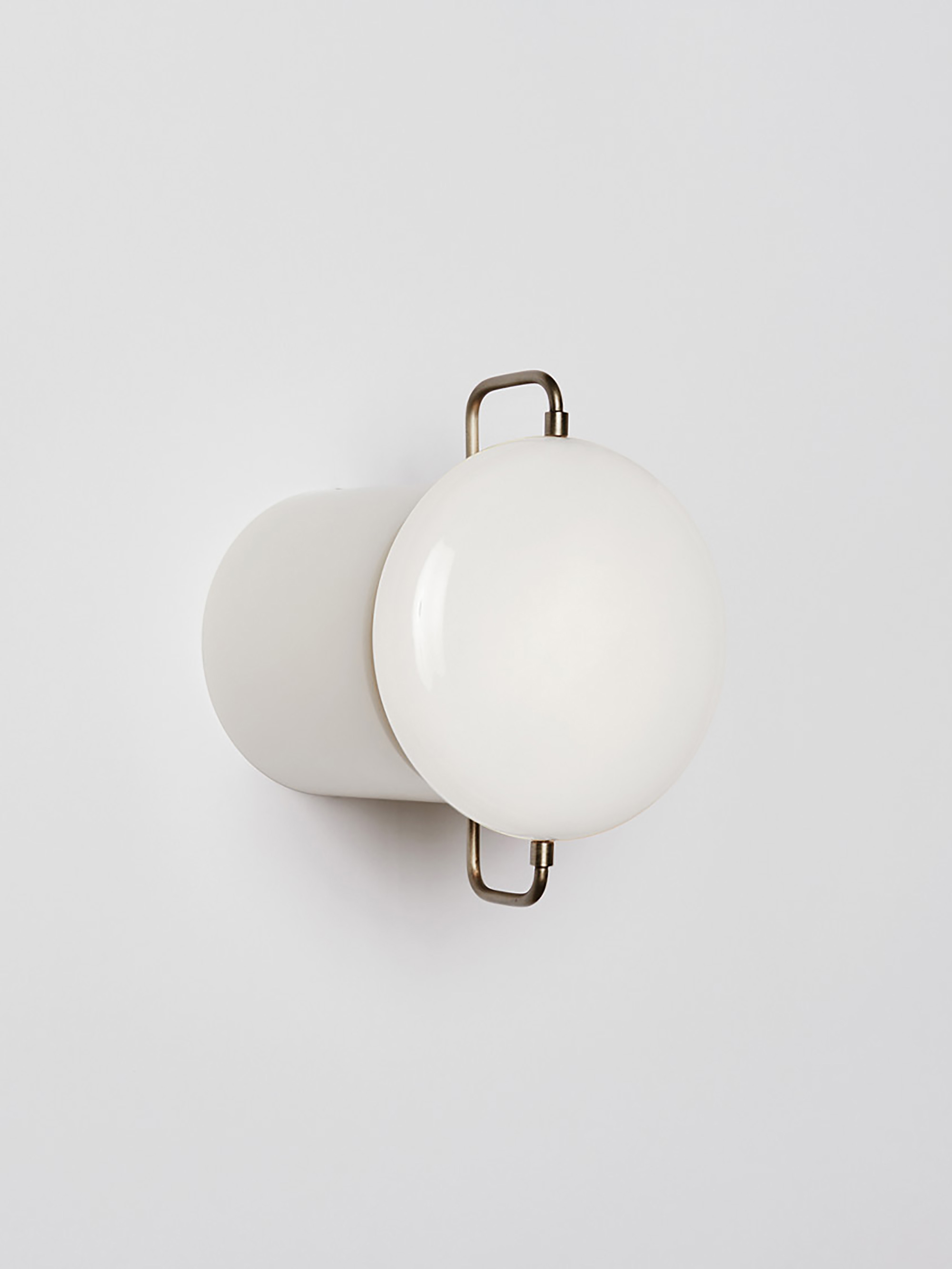 32827 62115ece27 Park I White And Nickel Portrait