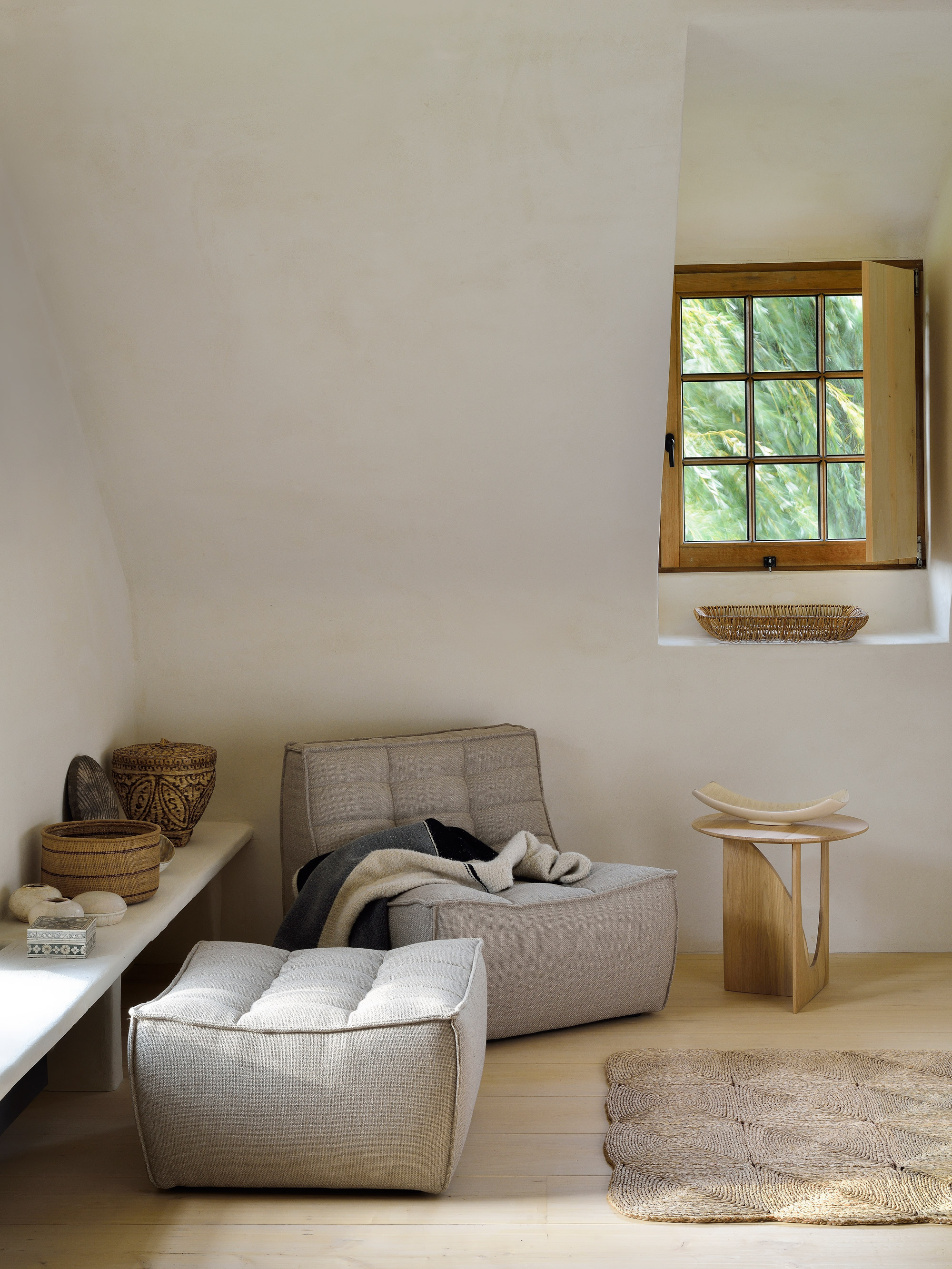 38621 1adfffae31 20229 N701 Sofa 1 Seater Beige And 50537 Geometric Side Table Oak And 21047 Urban Throw 179930 Portrait