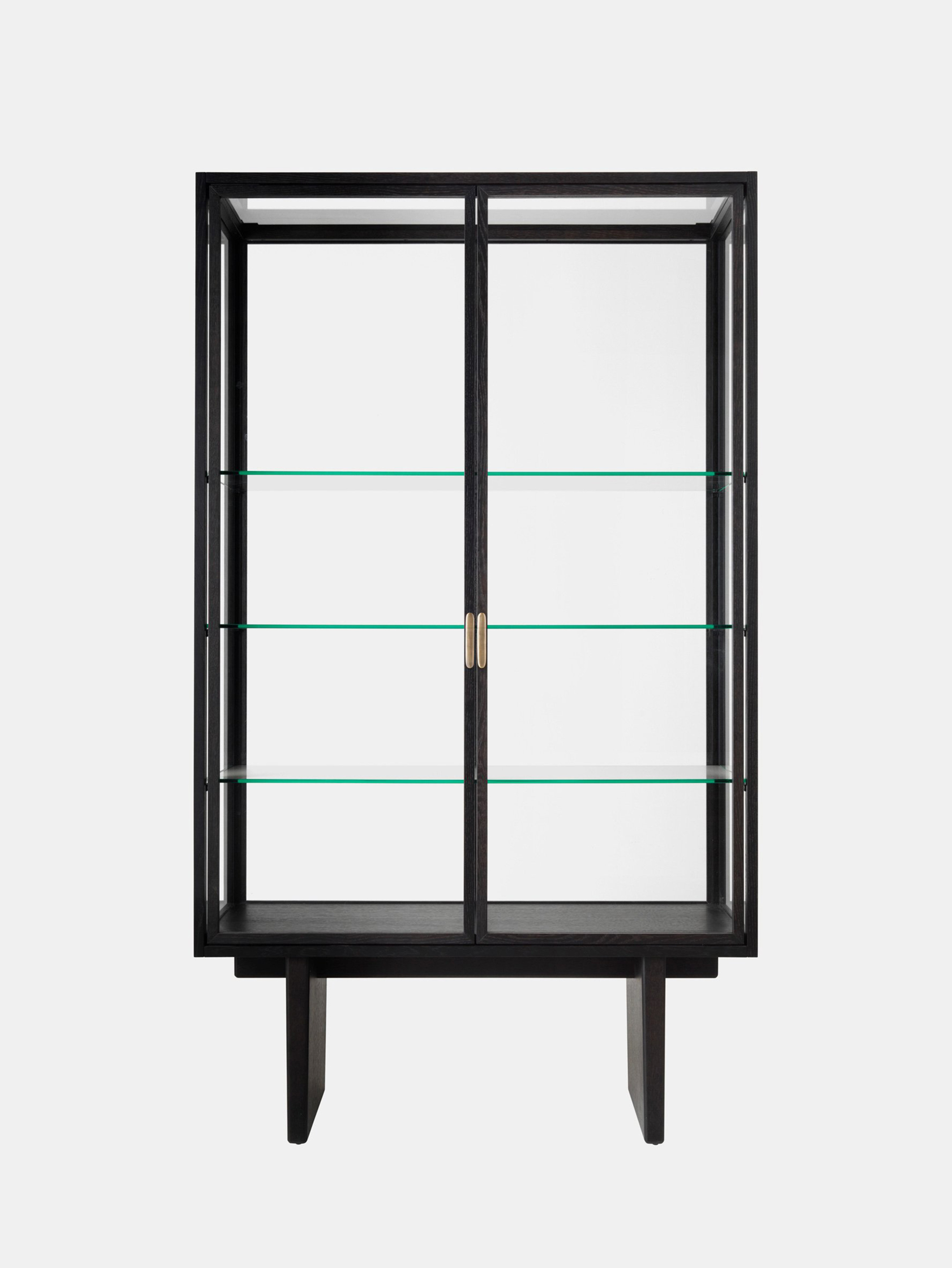 40641 C53e0b2f90 40641 B23e6443df Private Collection Dark Oak Display Cabinet Front Itemnr10083281 Zoom Portrait