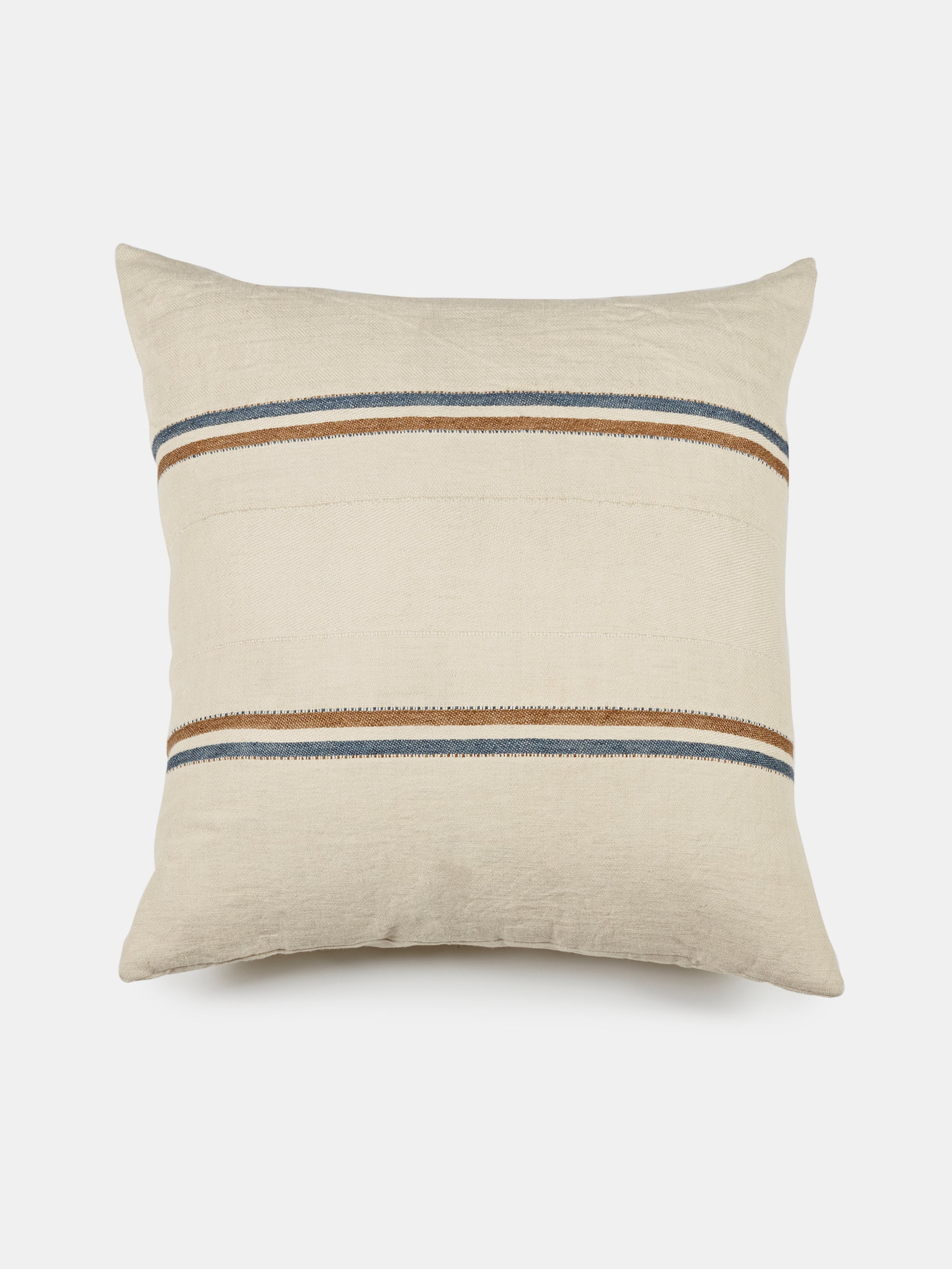 44376 9a9d9d1755 Auburn 2021 Pillow 02 Portrait