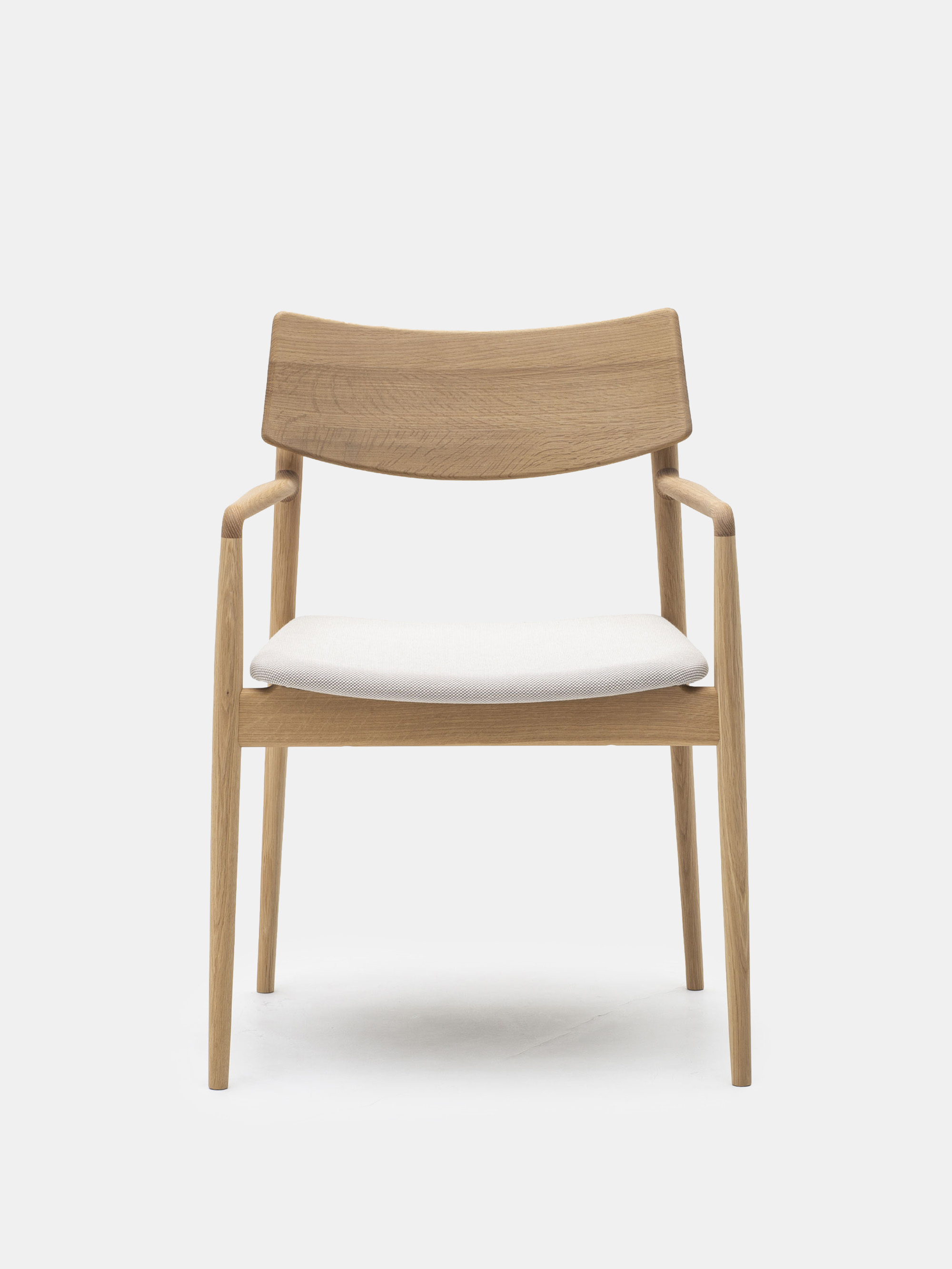 50510 06790e5384 A Dc02 Dining Chair Front Portrait