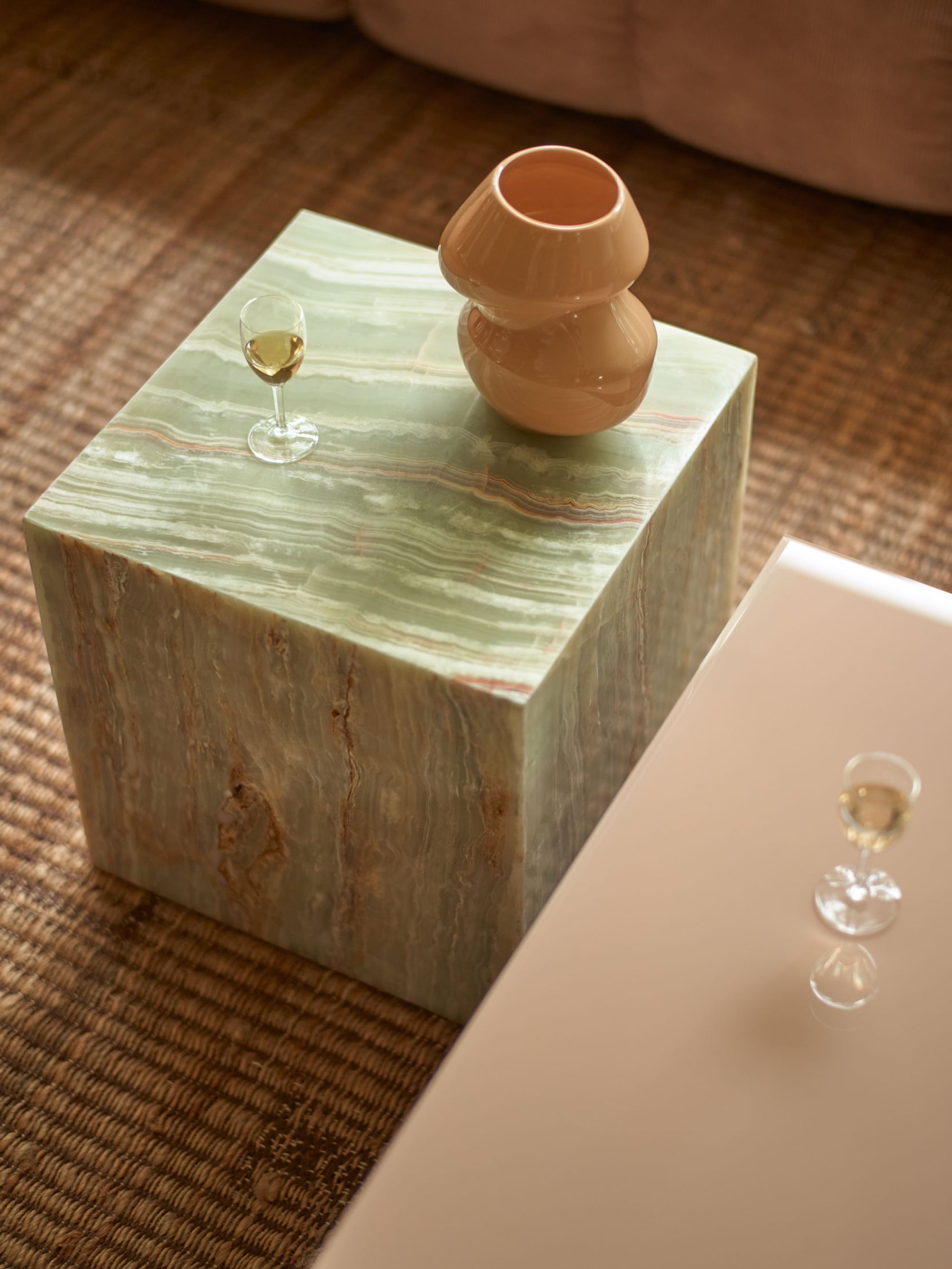 51164 E98c07b465 Onyx Marble Block Table 5 Portrait