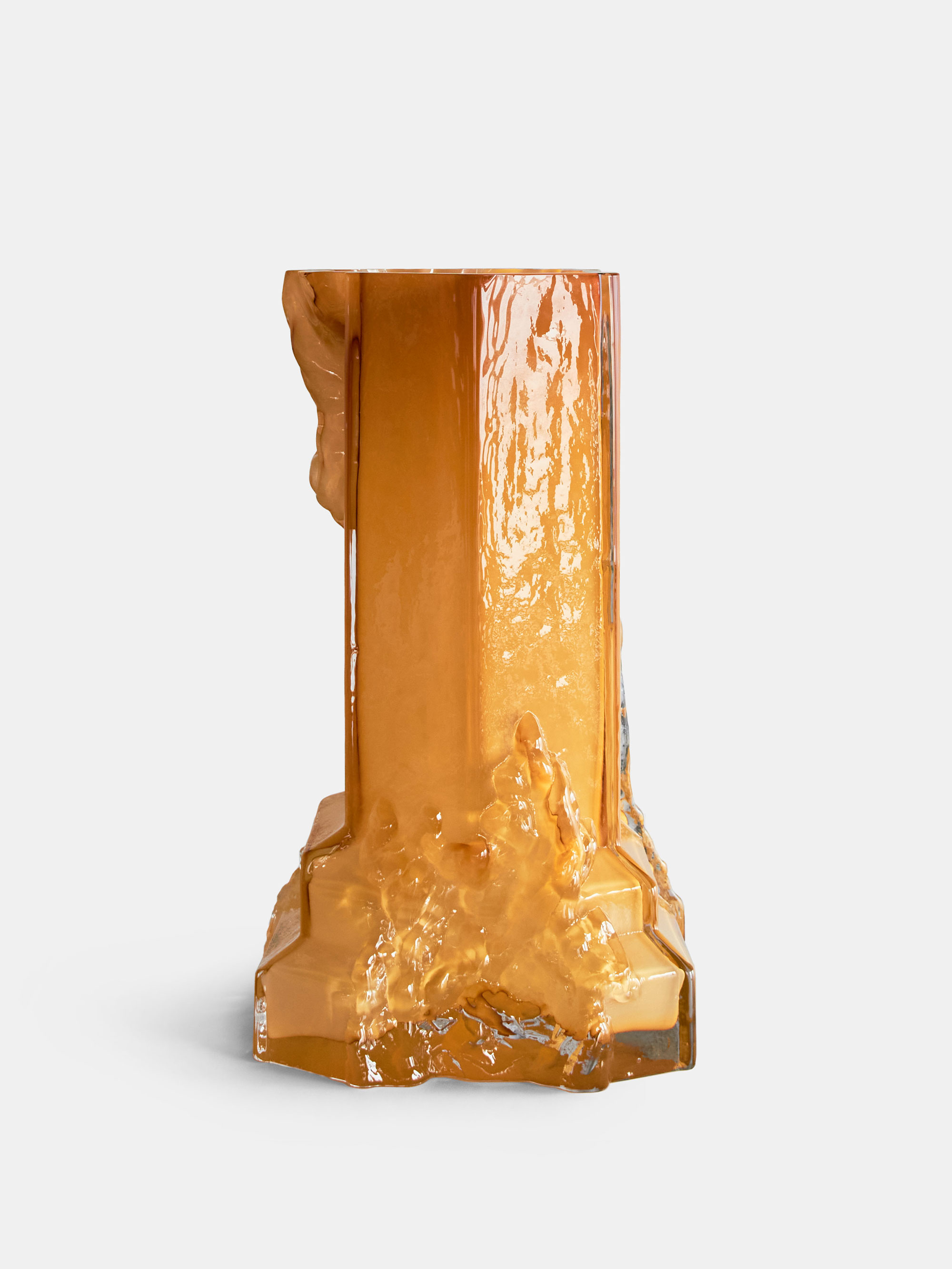 52487 E994749fc7 Rocky Baroque Vase Honey 1 Portrait