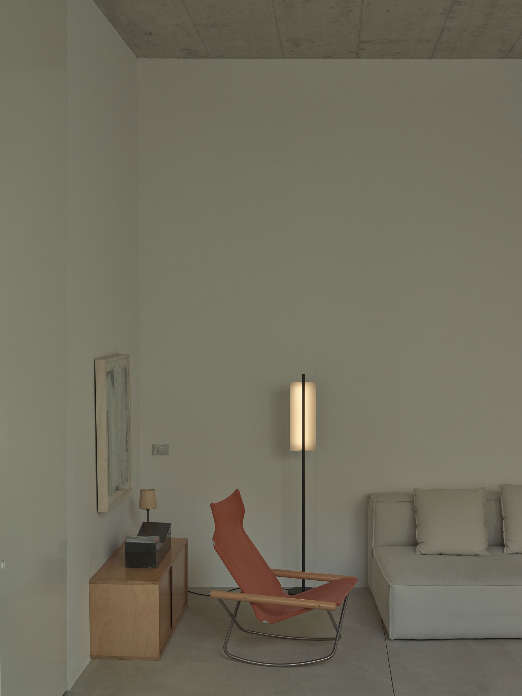 52544 0ea6f90721 Santa Cole Lamina 45 Floor Insitu Portrait