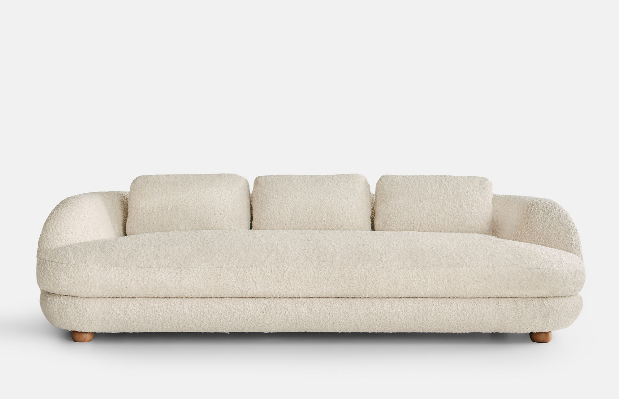 53371 C4b057bd37 Mamma Sofa 3127580 Portrait