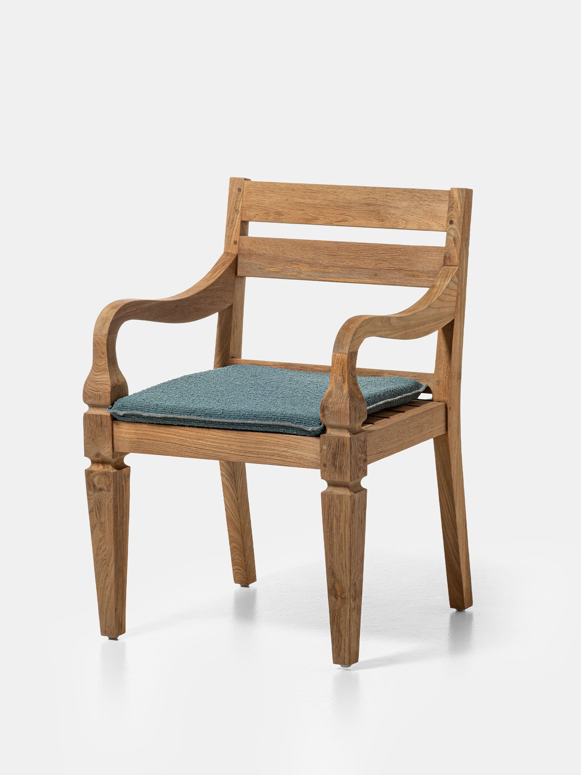 53780 6697322eb0 Jeko 24 Armchair 1 Portrait