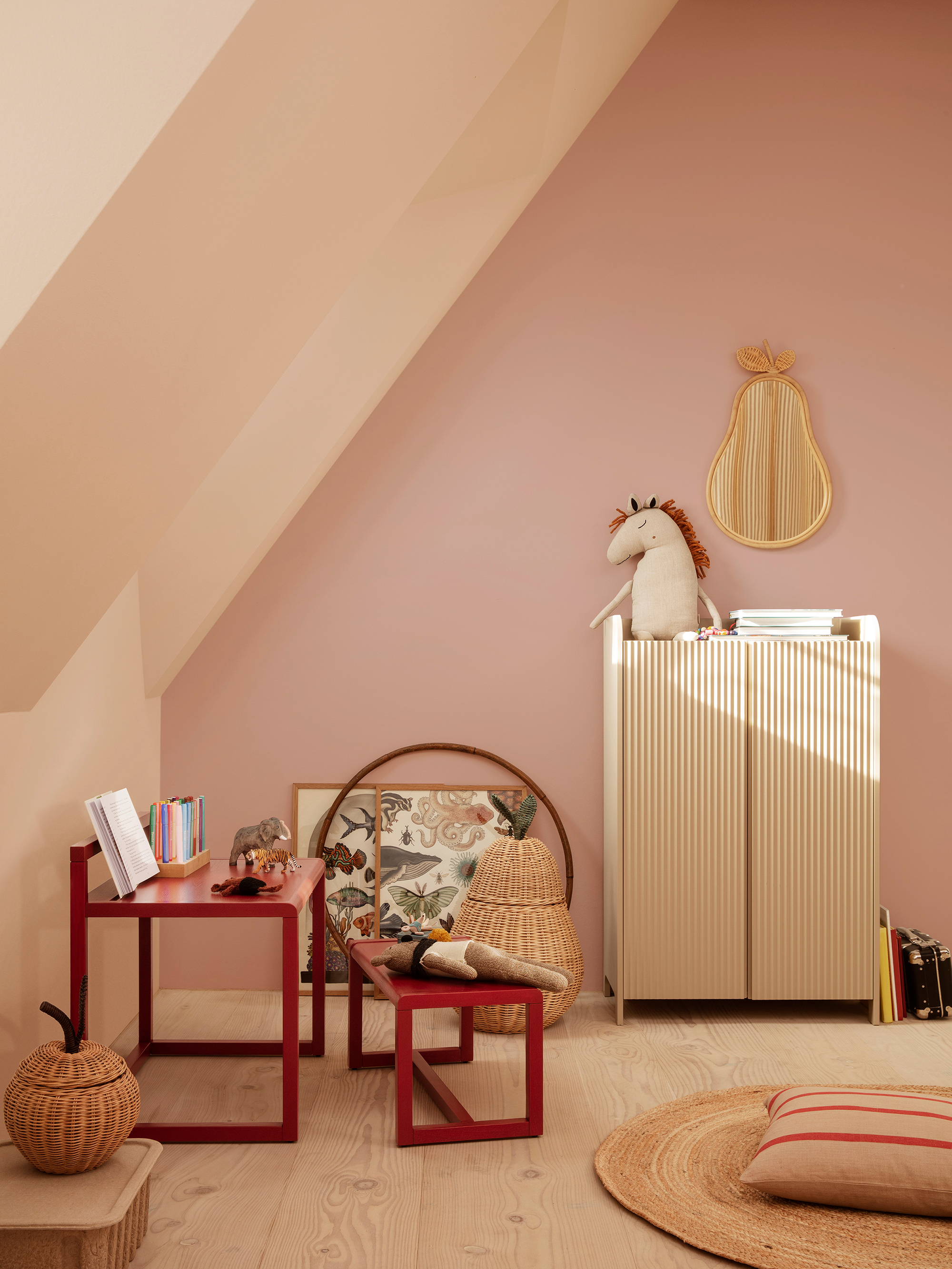 53924 726d3aa5e7 Fermliving Pearmirror Sillcupboardlow Image115641 Portrait
