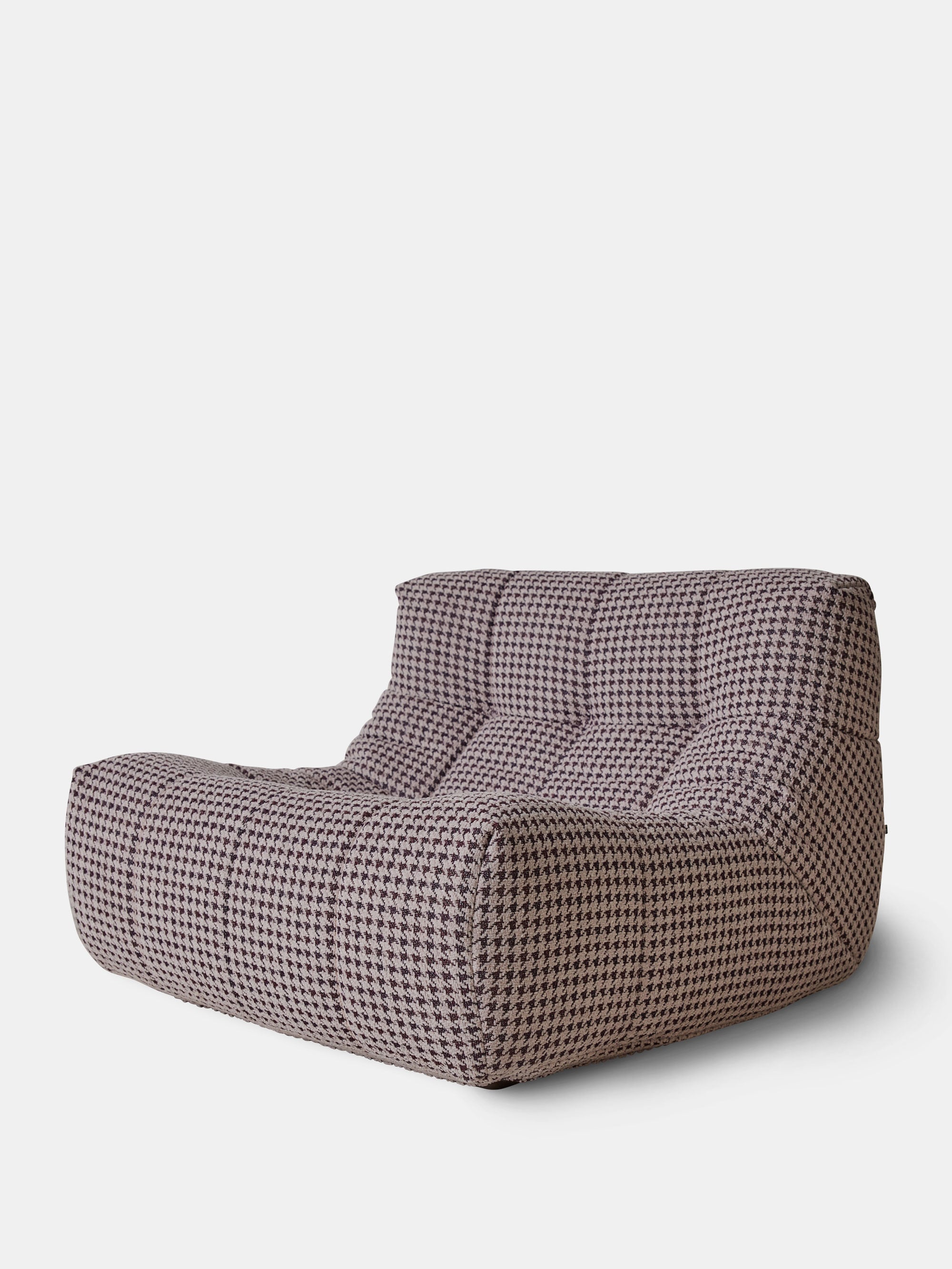 53972 A9fcefe621 53963 0f4dc3c501 Lazy Lounge Armchair Lobby 3 Original Portrait