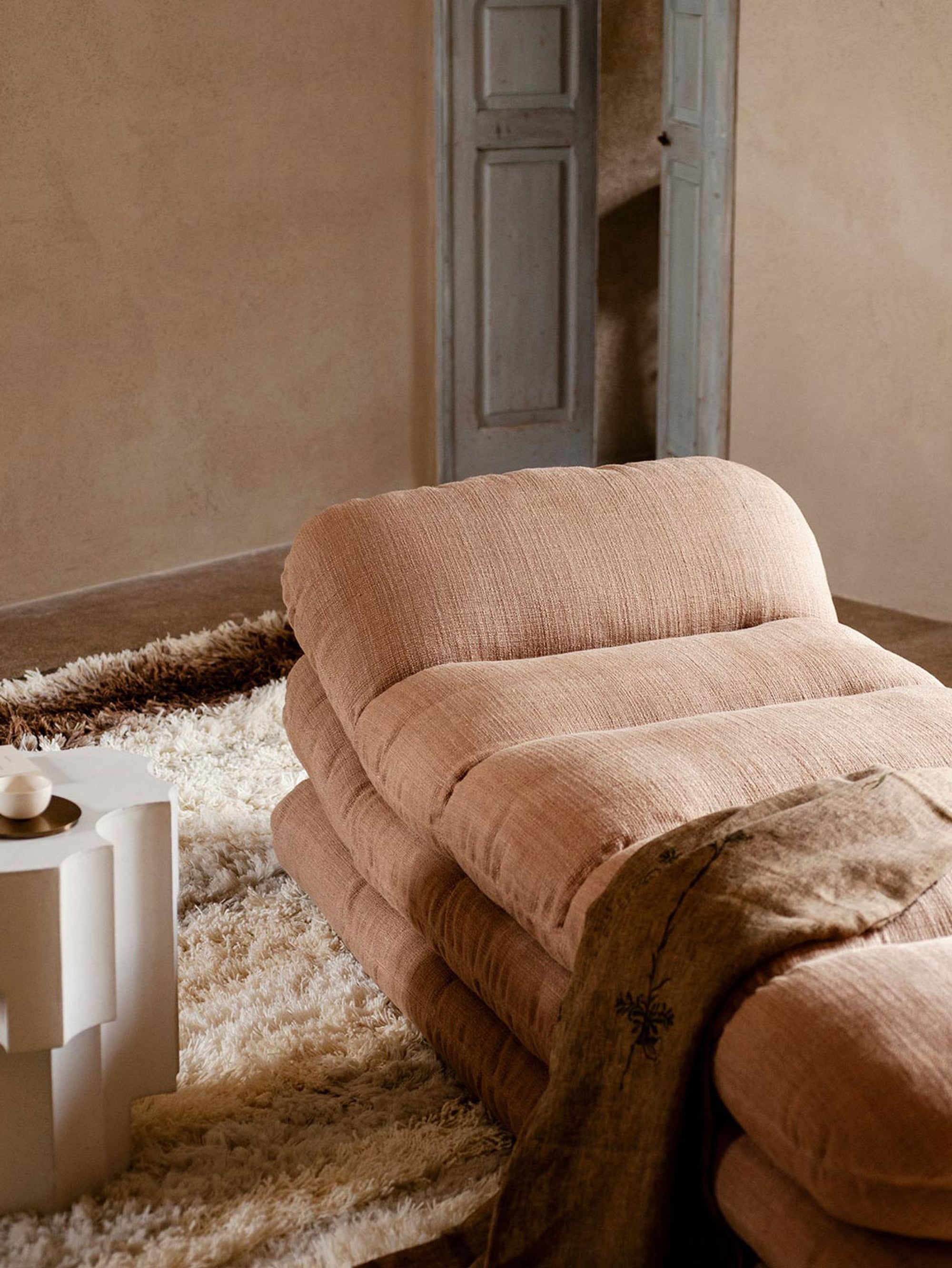 54036 1282eebc92 Tacchini Home Collection Mdw 2024 44 Portrait