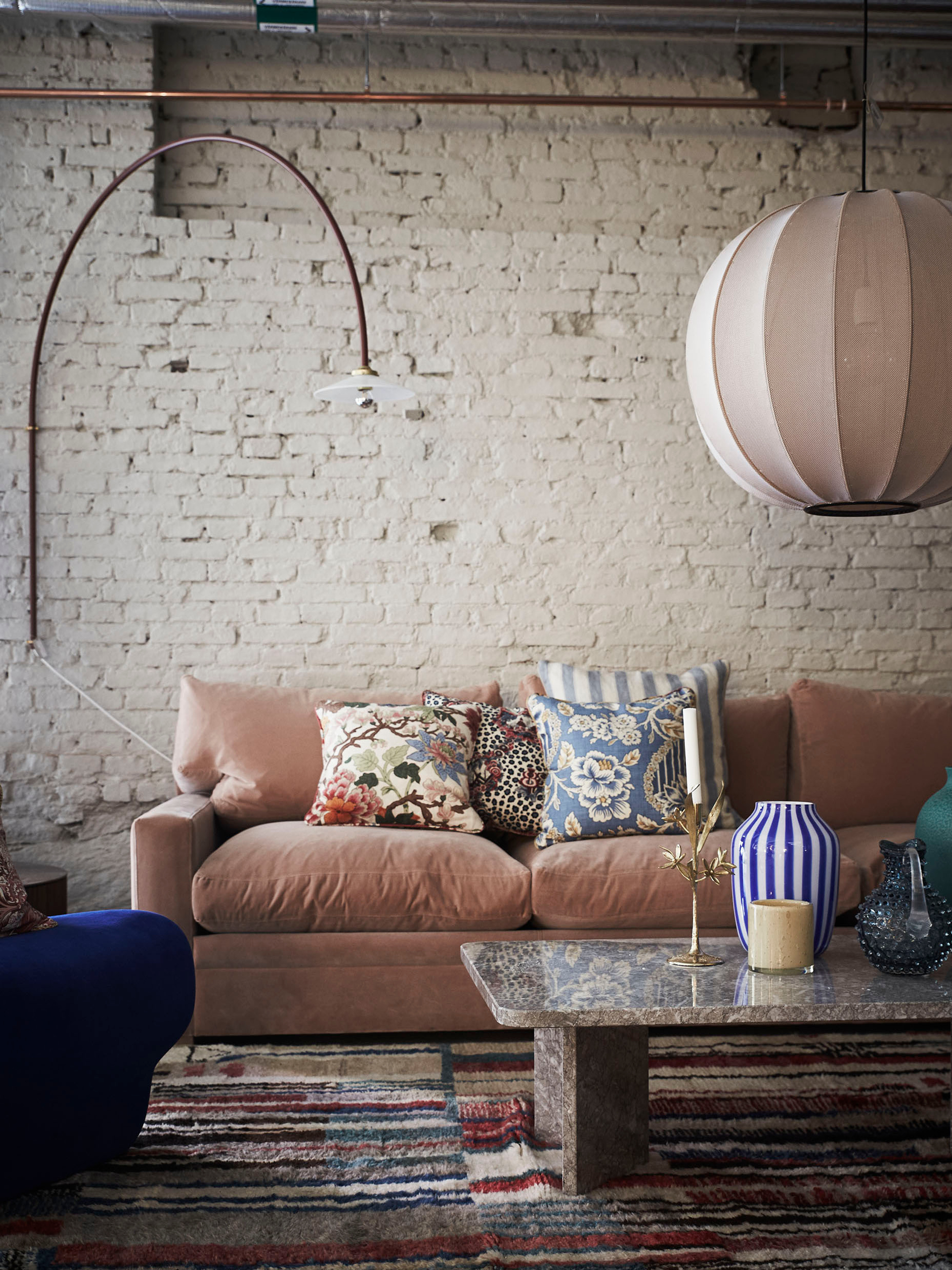 55112 E14593c53c Hanging Lamp N3 Menie Red Portrait