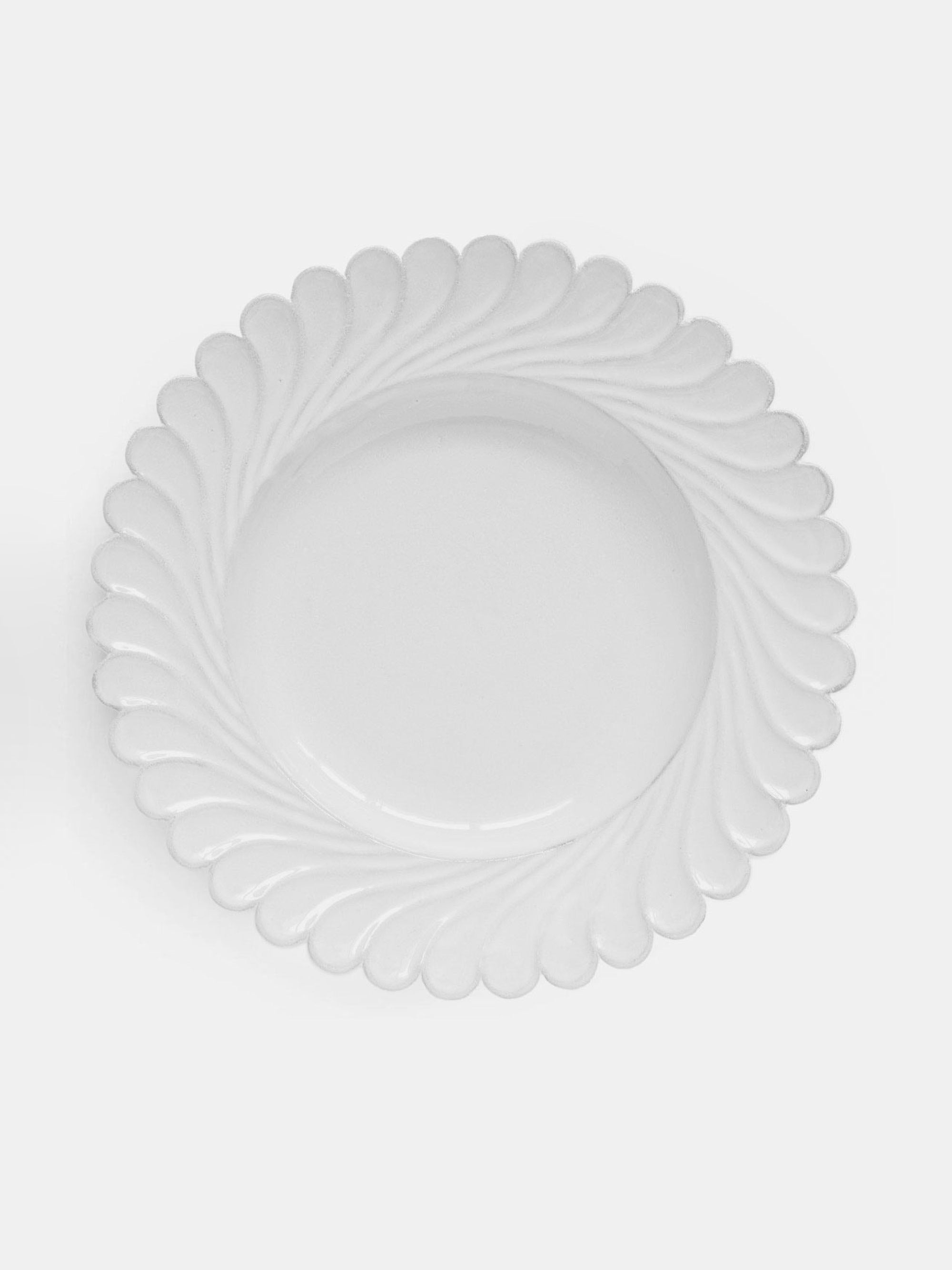 56213 Edd210737f Large Peggy Soup Plate Portrait
