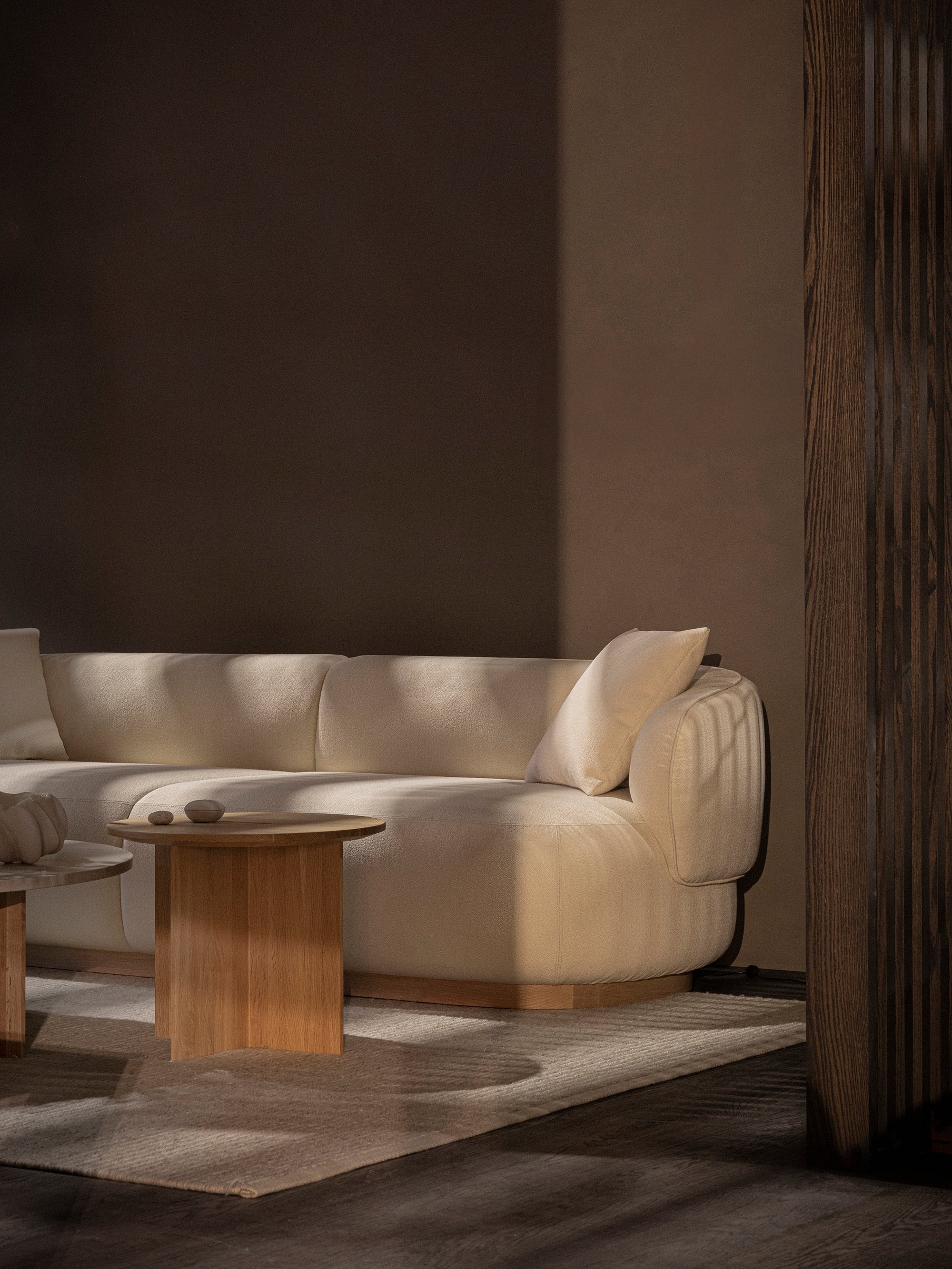 56978 02f0eec91b A S02 Sofa 3 Portrait