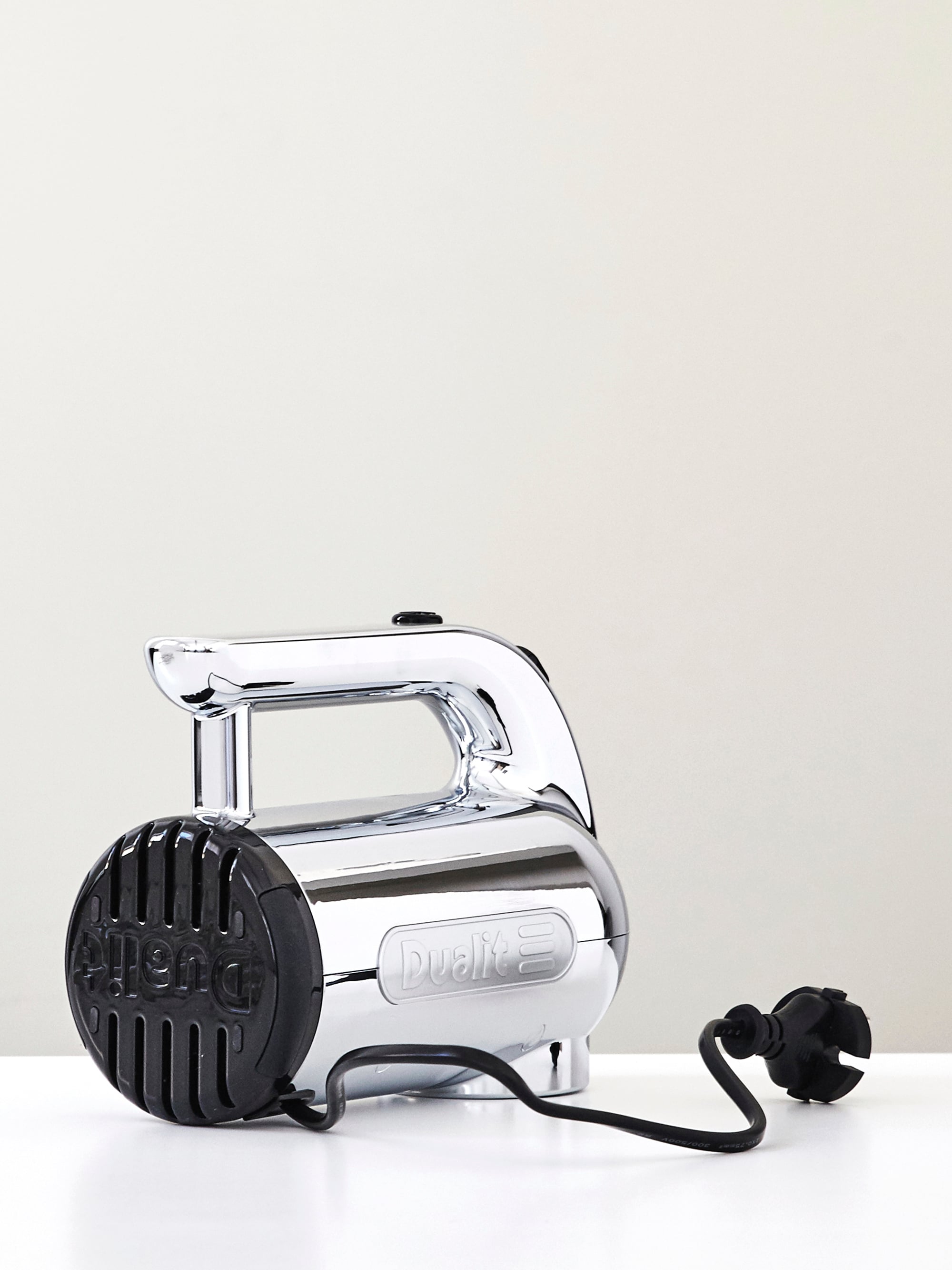 5701 Ae15e18a74 597410 6 Dualit Hand Mixer Portrait