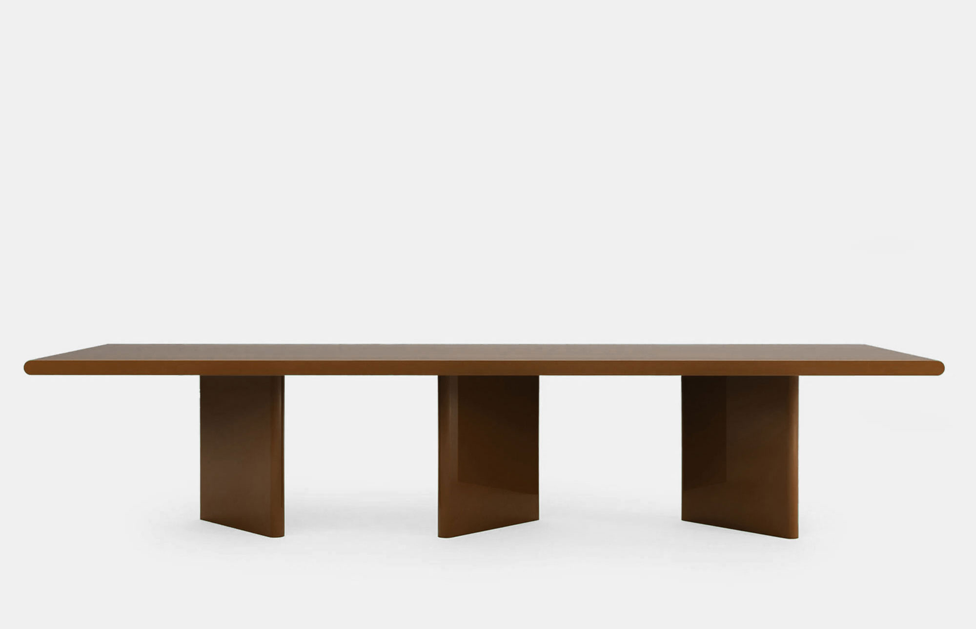 58315 13a9dc555a Studio Table Portrait