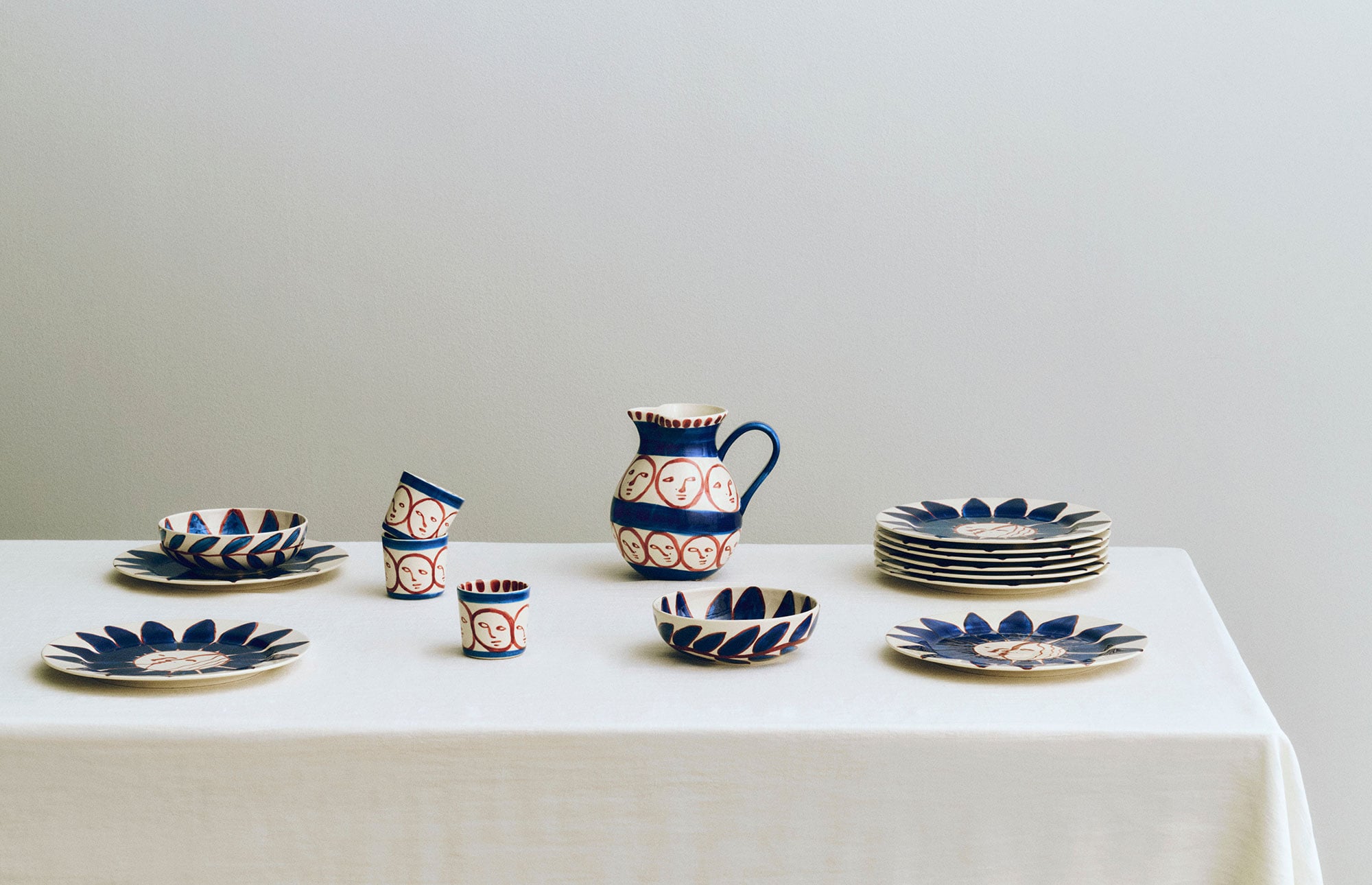 58594 7f5da73adb La Pittura Bowl Deep Blue Flower La Pittura Plate Deep Blue Flower La Pittura Cup La Faccia La Pittura Jug La Faccia Portrait
