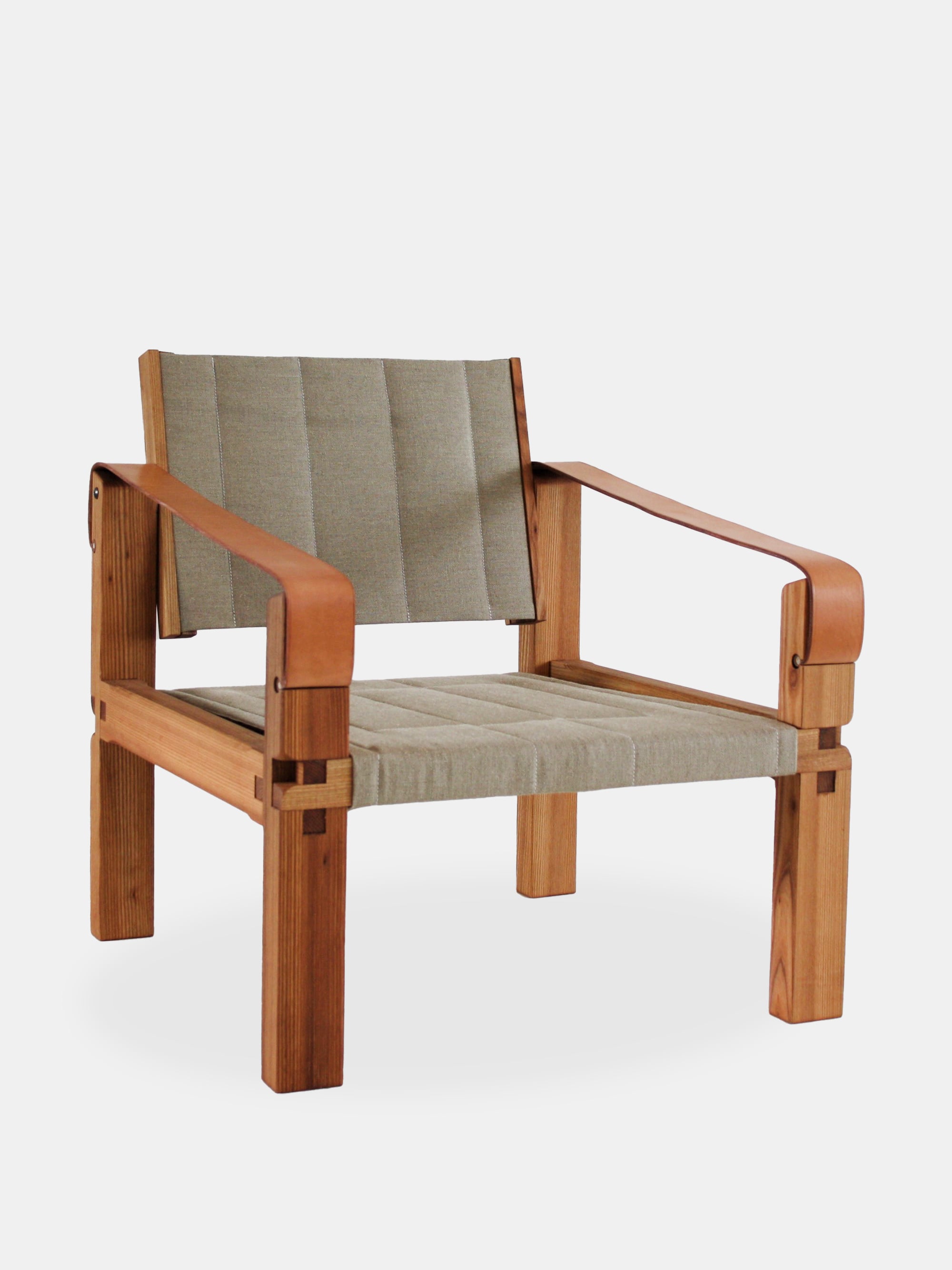 58628 369fa33b47 S10b128810 Portrait