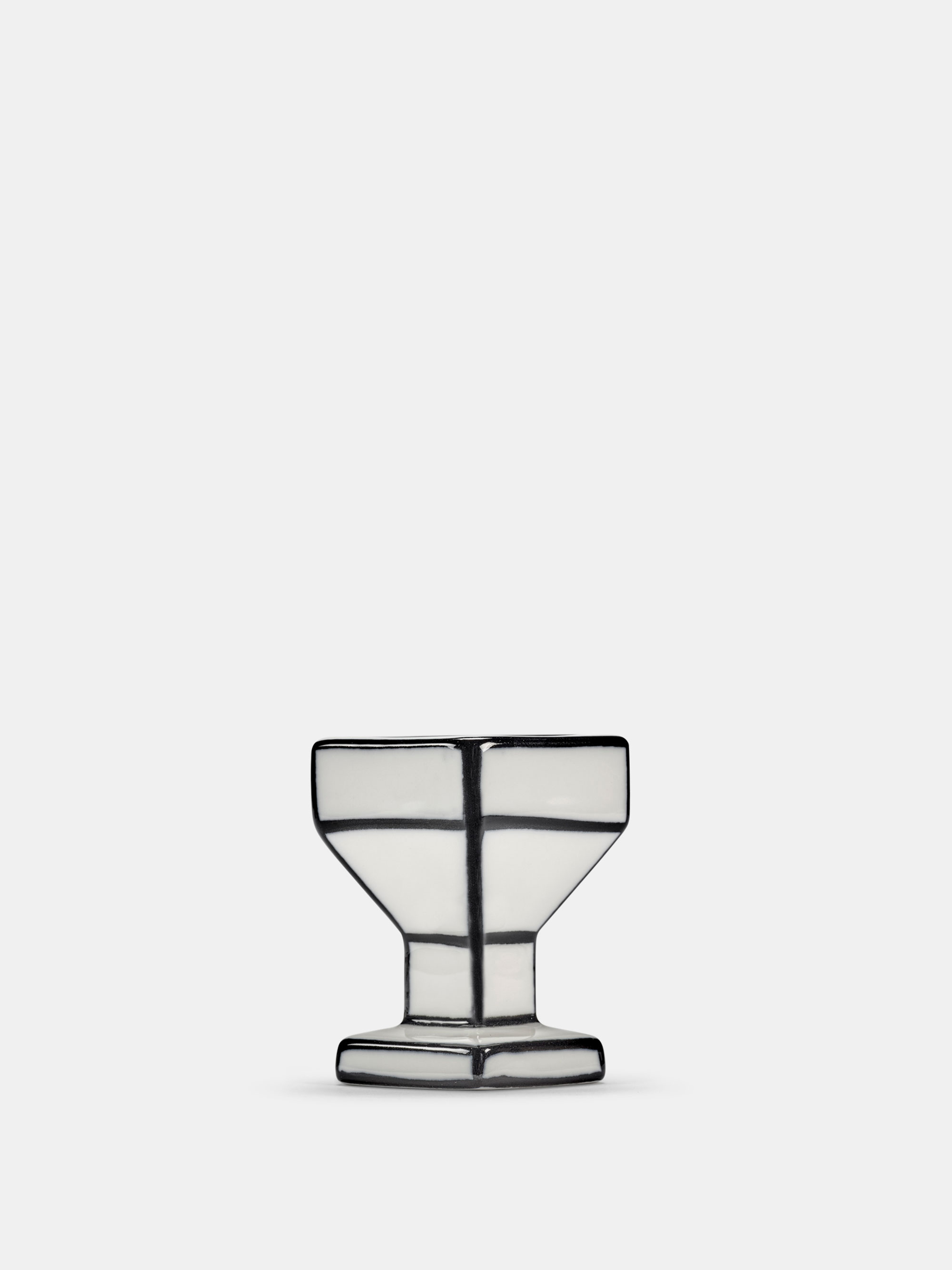 60160 496c211892 Serax Carte Blanche Egg Cup Portrait