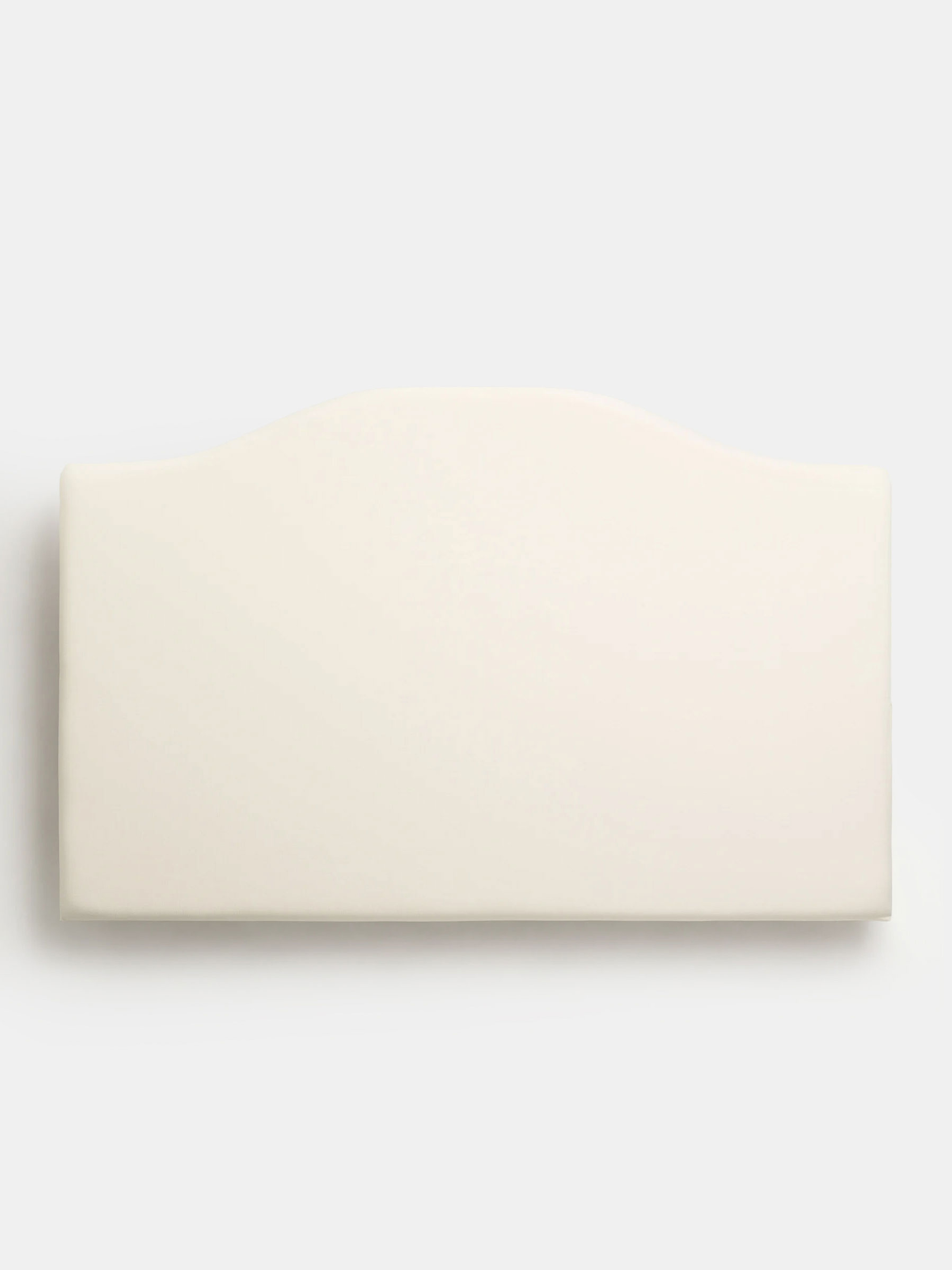 61127 C6e77eec0e Crown Headboard 1 Portrait