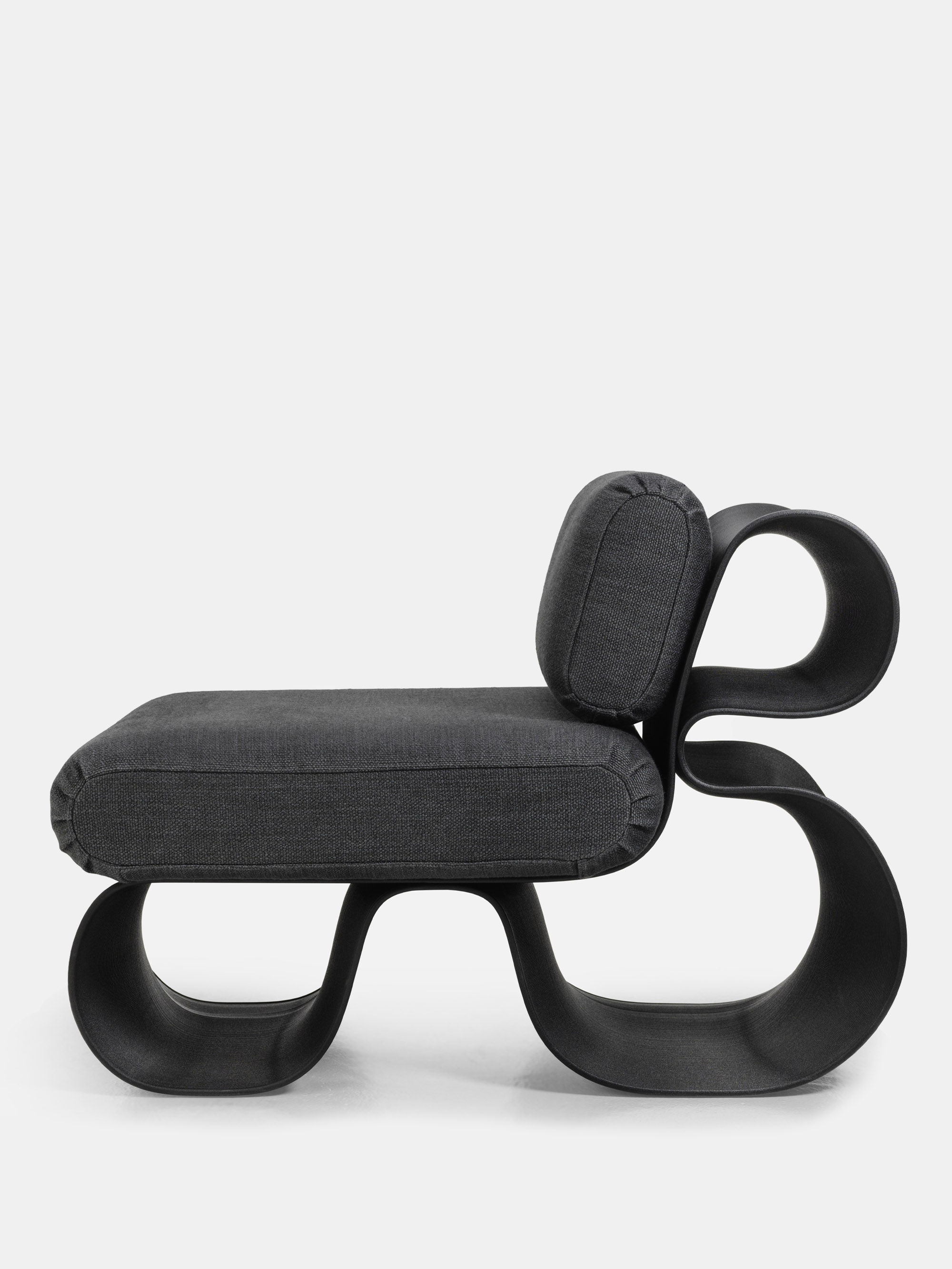 61185 6152e7aa06 Eel Lounge Chair Black 4137244 Portrait