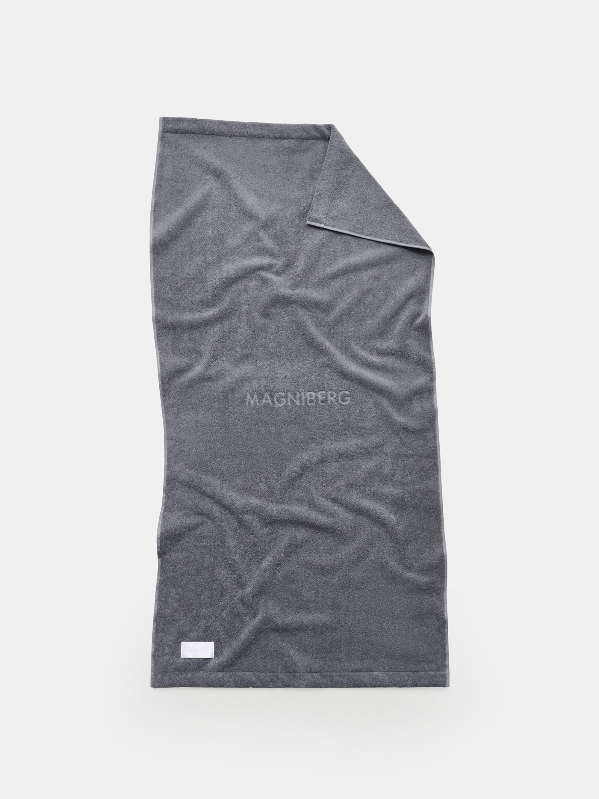 61241 0ed36242af Gelato Bath Towel Sheet Salmiak Grey 004 4c4c30d0 Ed37 4baa B4e4 945b6c355c42 1800 3137418 Portrait
