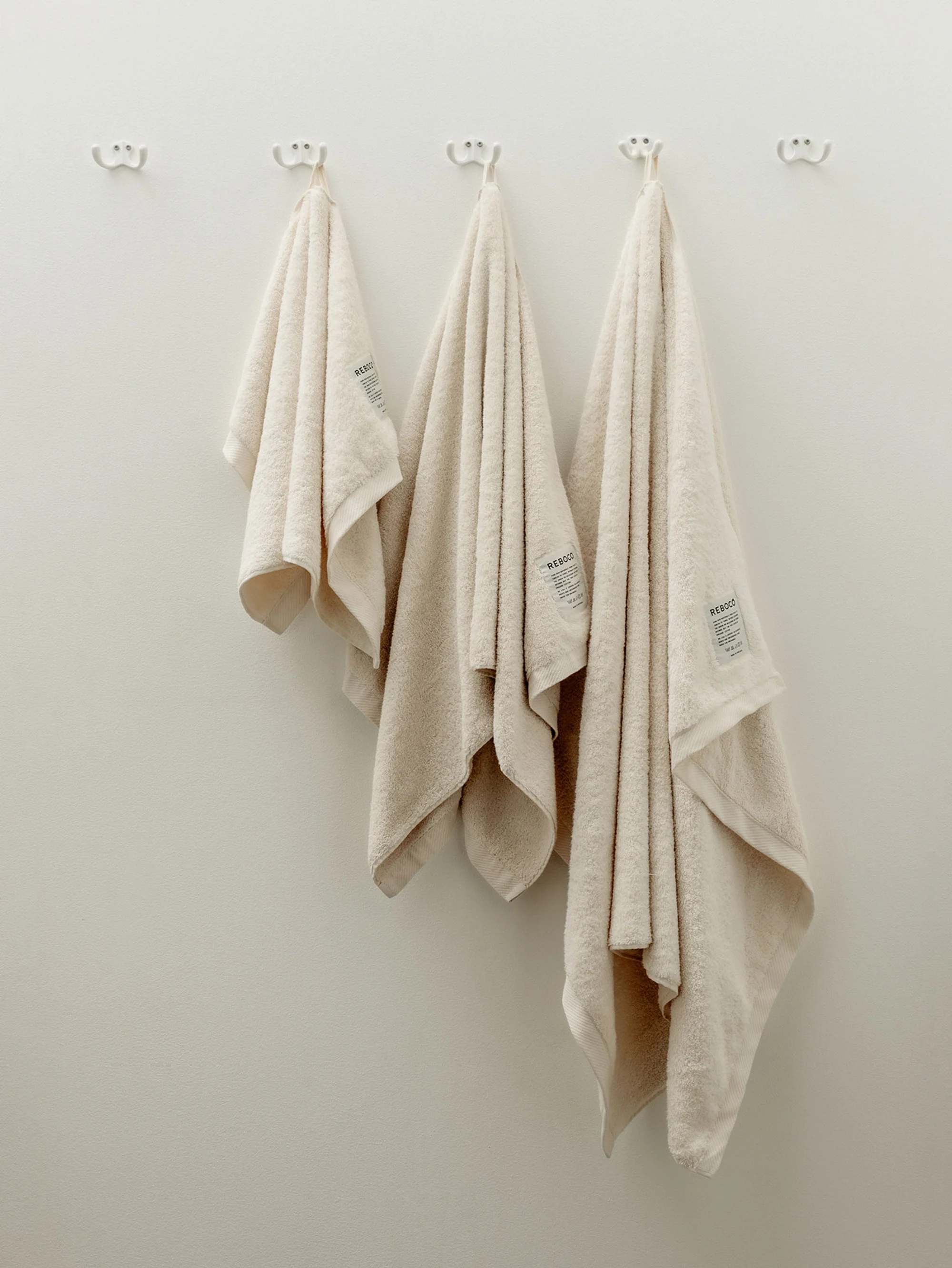 61425 E58a2f59ad Produktbilder Undone Hand Towel 2nd 138204 Portrait