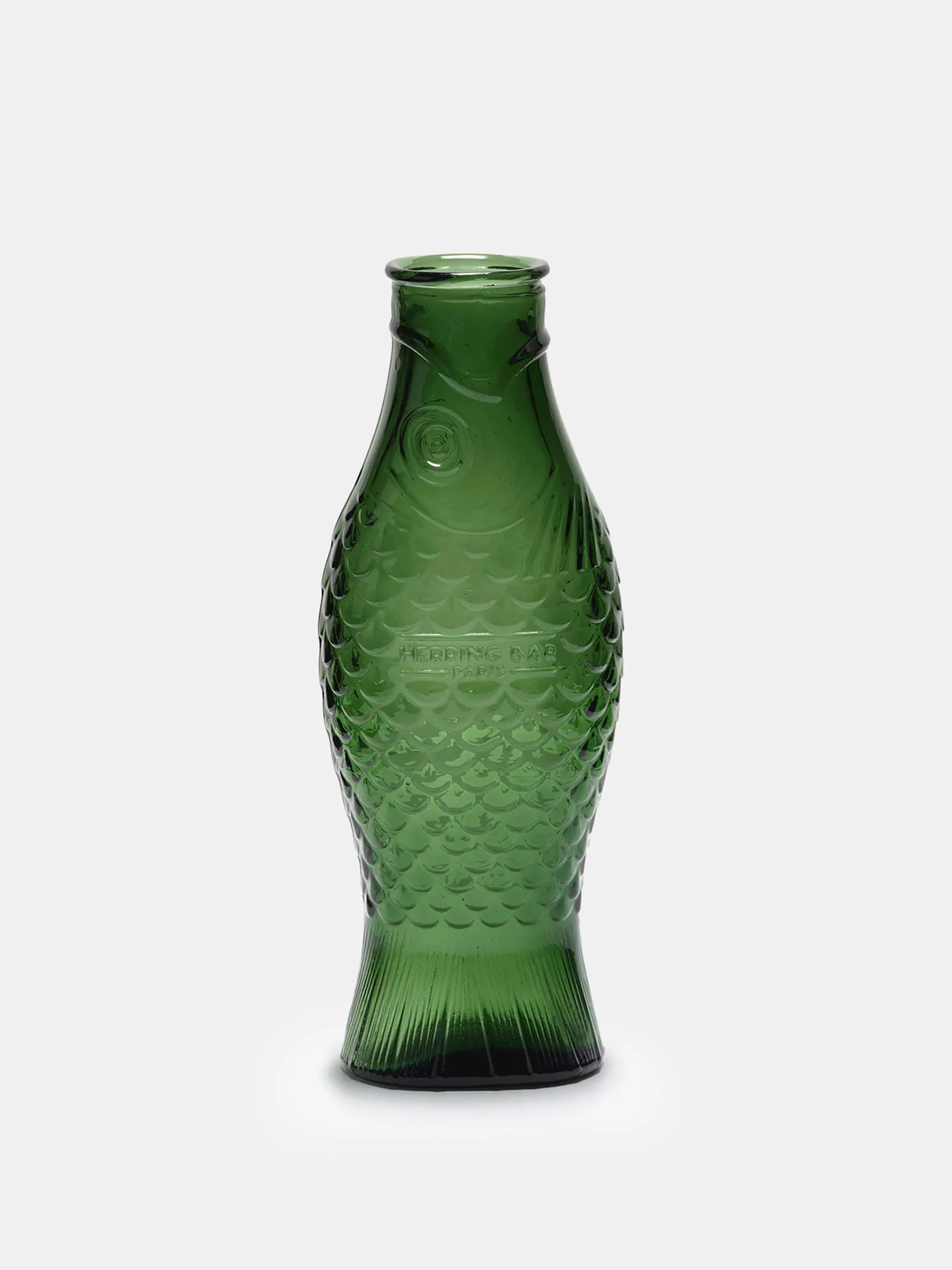 61835 E823f28187 Fish Carafe Portrait