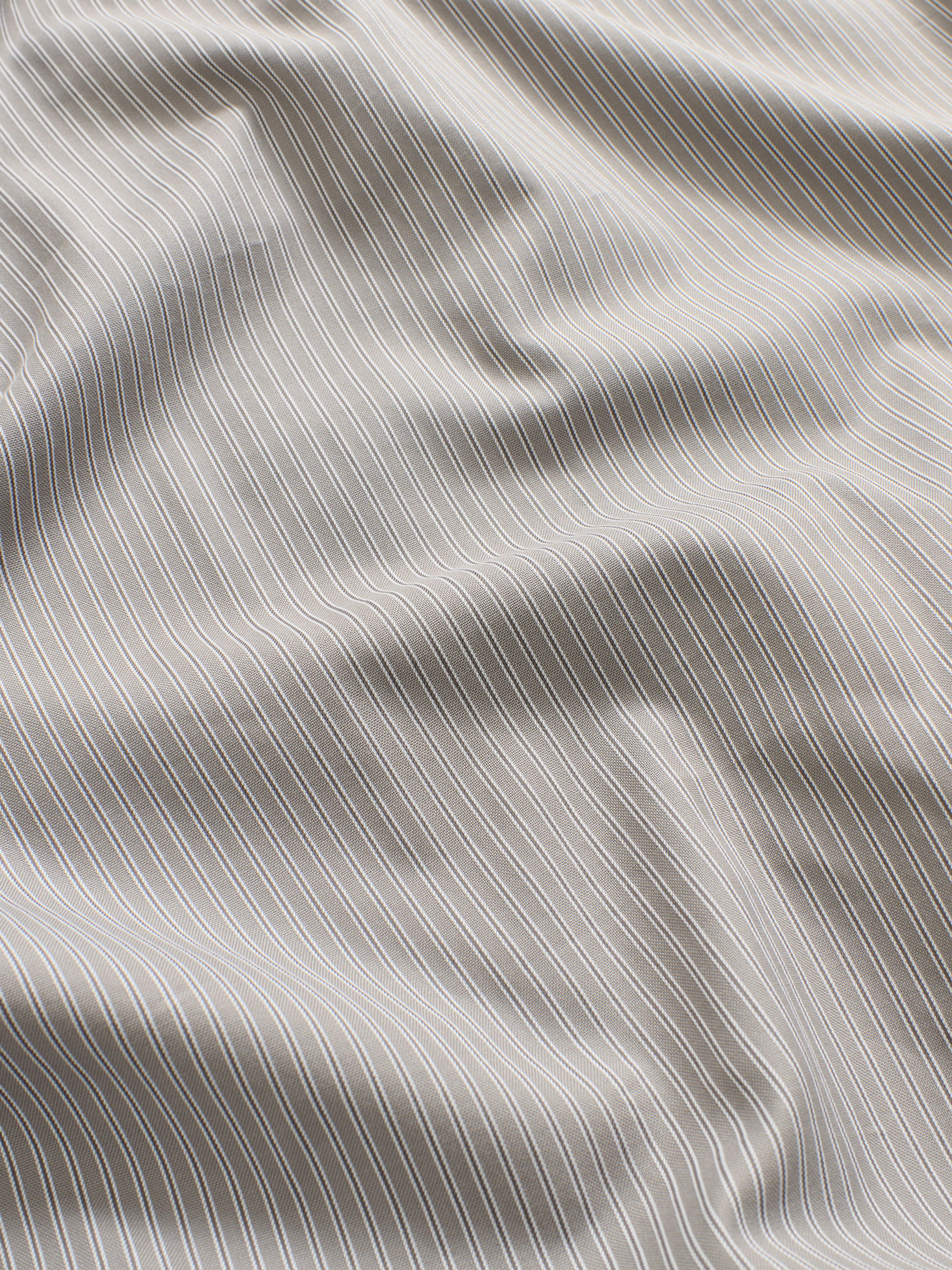 61904 634fc06d7b 61232 F67130dc17 Magniberg 2026 Wall Street Oxford Pillow Case Stripe Dark Grey 710032 0599 3 Original139060 Portrait